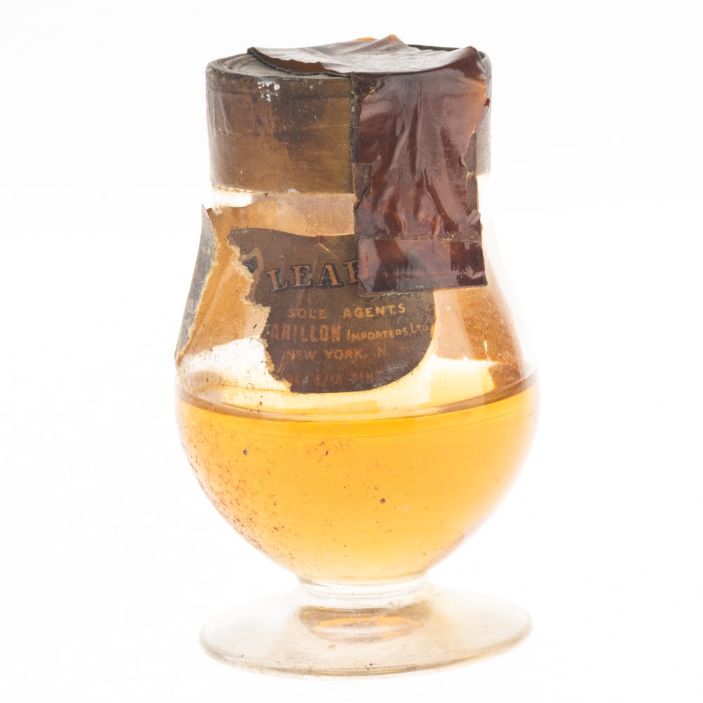 VINTAGE UNOPENED DENIS MOUNIE COGNAC LIQUEUR GLASS: Kindly examine all photographs provided in this listing or ask for a condition report. All items offered are in generally good, pre-owned condition, unless otherwise specifically described, sold as se