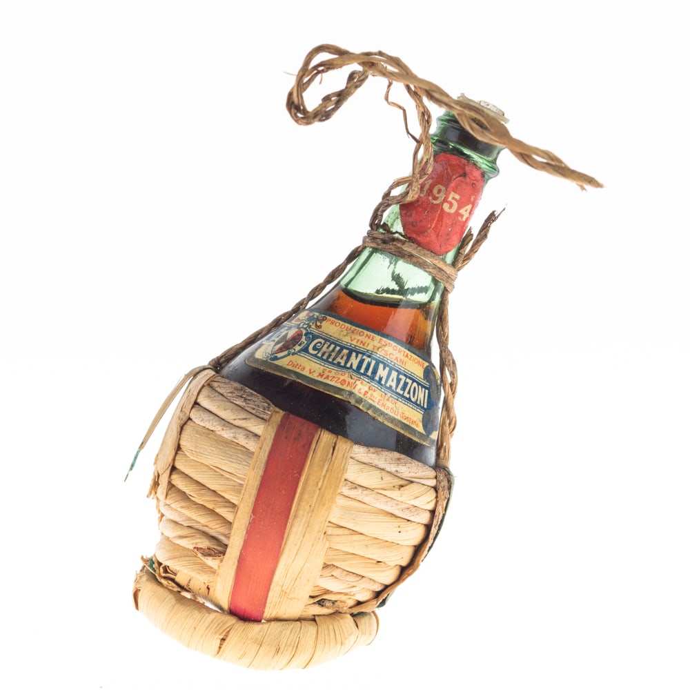 VINTAGE UNOPENED ITALIAN CHIANTI MAZZONI WINE LIQUEUR BOTTLE: Kindly examine all photographs provided in this listing or ask for a condition report. All items offered are in generally good, pre-owned condition, unless otherwise specifically described, sold as se