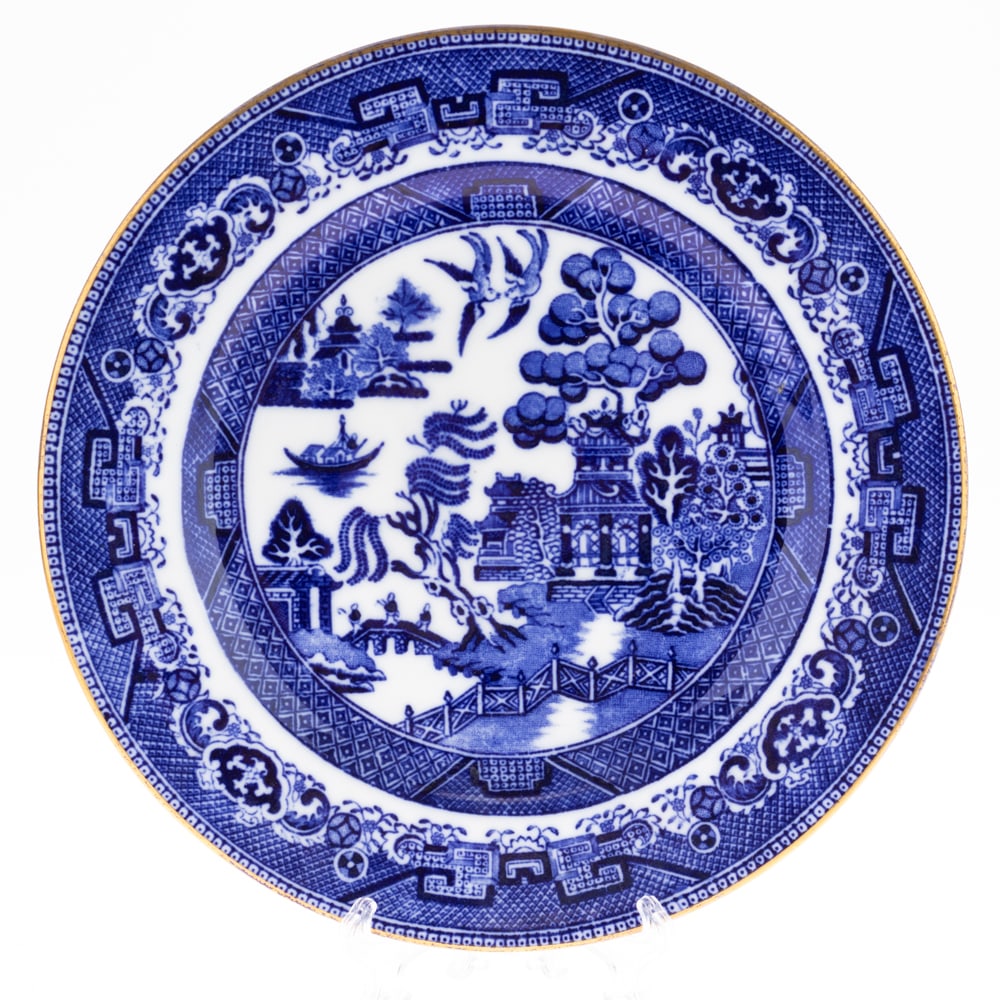ROYAL DOULTON WILLOW PATTERN PORCELAIN CERAMIC PLATE (1 of 3)