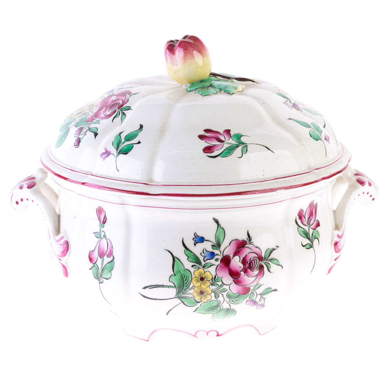 SPODE ENGLISH CERAMIC TUREEN: (DIA) 26CM. From a collection of Wedgwood and other selected ceramic/porcelain objects. Kindly examine all photographs provided in this listing or ask for a condition report. All items offered are in