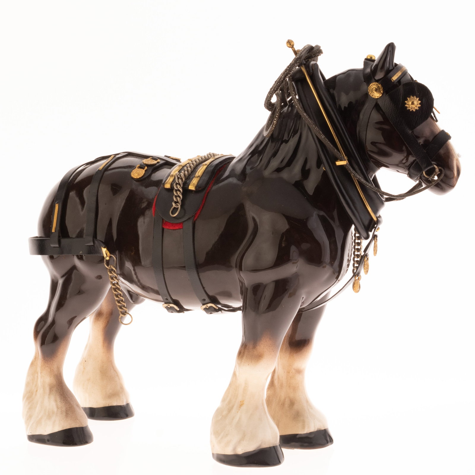 LARGE MELBA WARE CERAMIC PORCELAIN HORSE FIGURE: Kindly examine all photographs provided in this listing or ask for a condition report. All items offered are in generally good, pre-owned condition, unless otherwise specifically described. The item i
