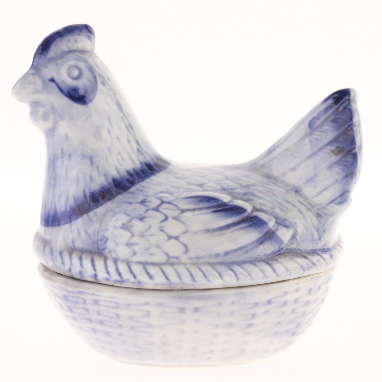 ANTIQUE CERAMIC POTTERY HEN ON A NEST TUREEN: From a collection of Wedgwood and other selected ceramic/porcelain objects. Kindly examine all photographs provided in this listing or ask for a condition report. All items offered are in generally go