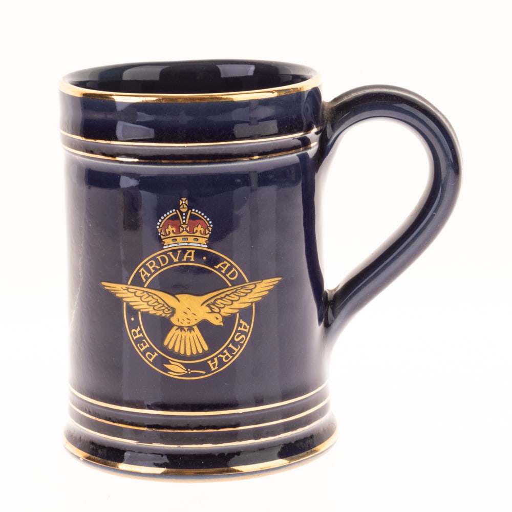 RAF ROYAL AIR FORCE MILITARY INTEREST VINTAGE DENBY STONEWARE CERAMIC MUG (1 of 3)