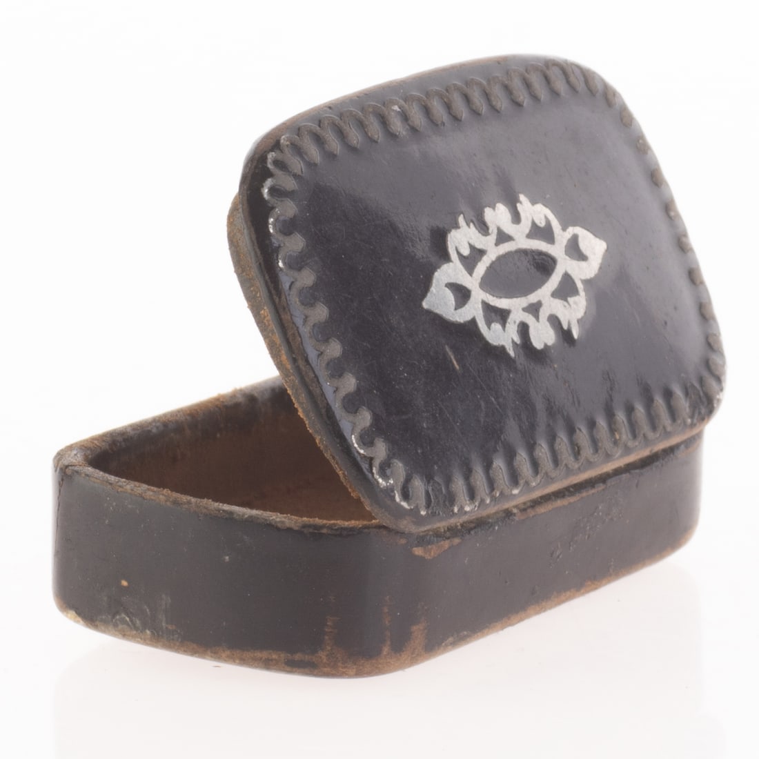 ANTIQUE VICTORIAN PAPIER MACHE SNUFF BOX 19TH CENTURY (1 of 3)