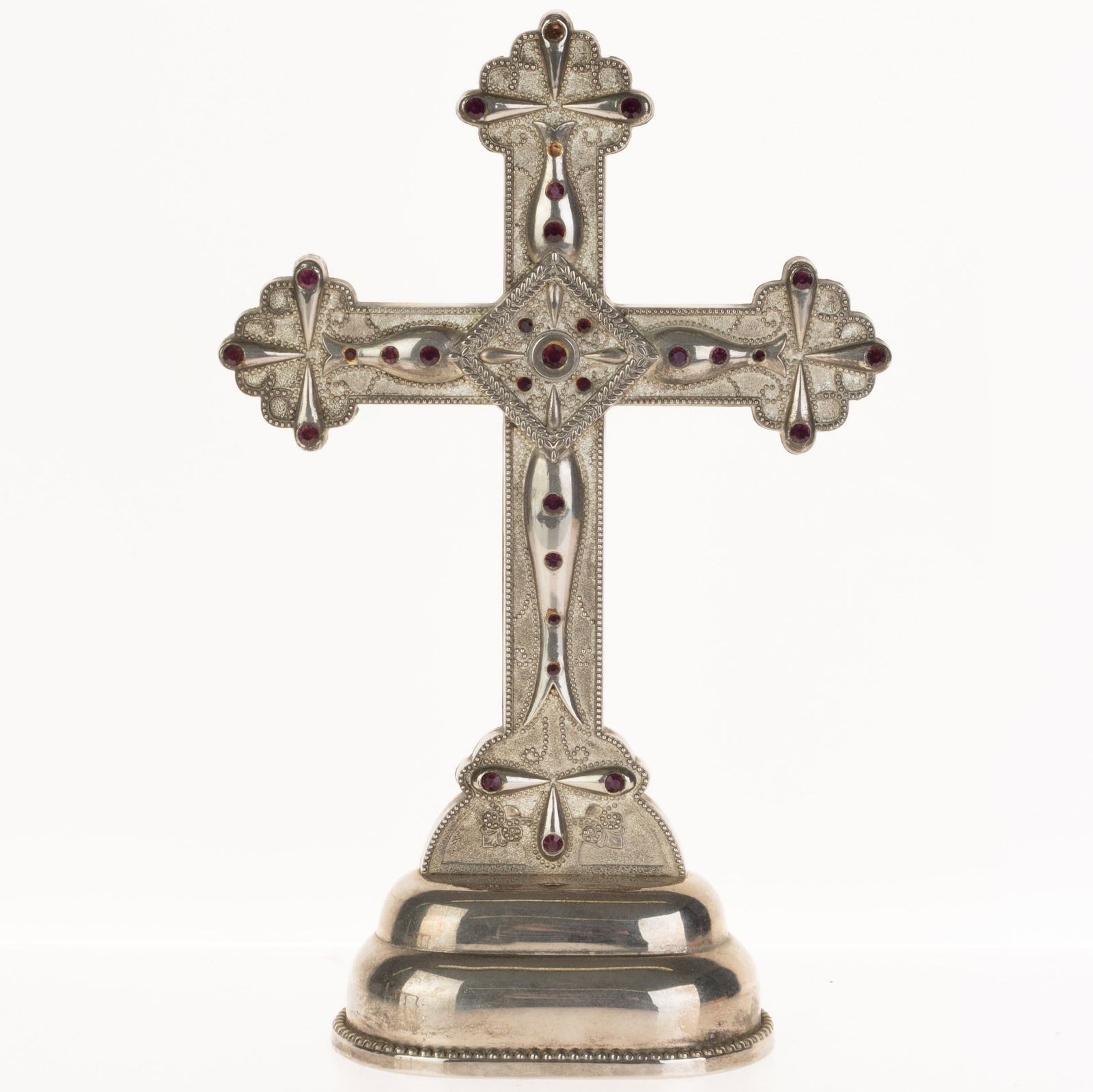 ANTIQUE SILVER PLATED RELIGIOUS CRUCIFIX INLAID WITH AMETHYSTS (1 of 3)
