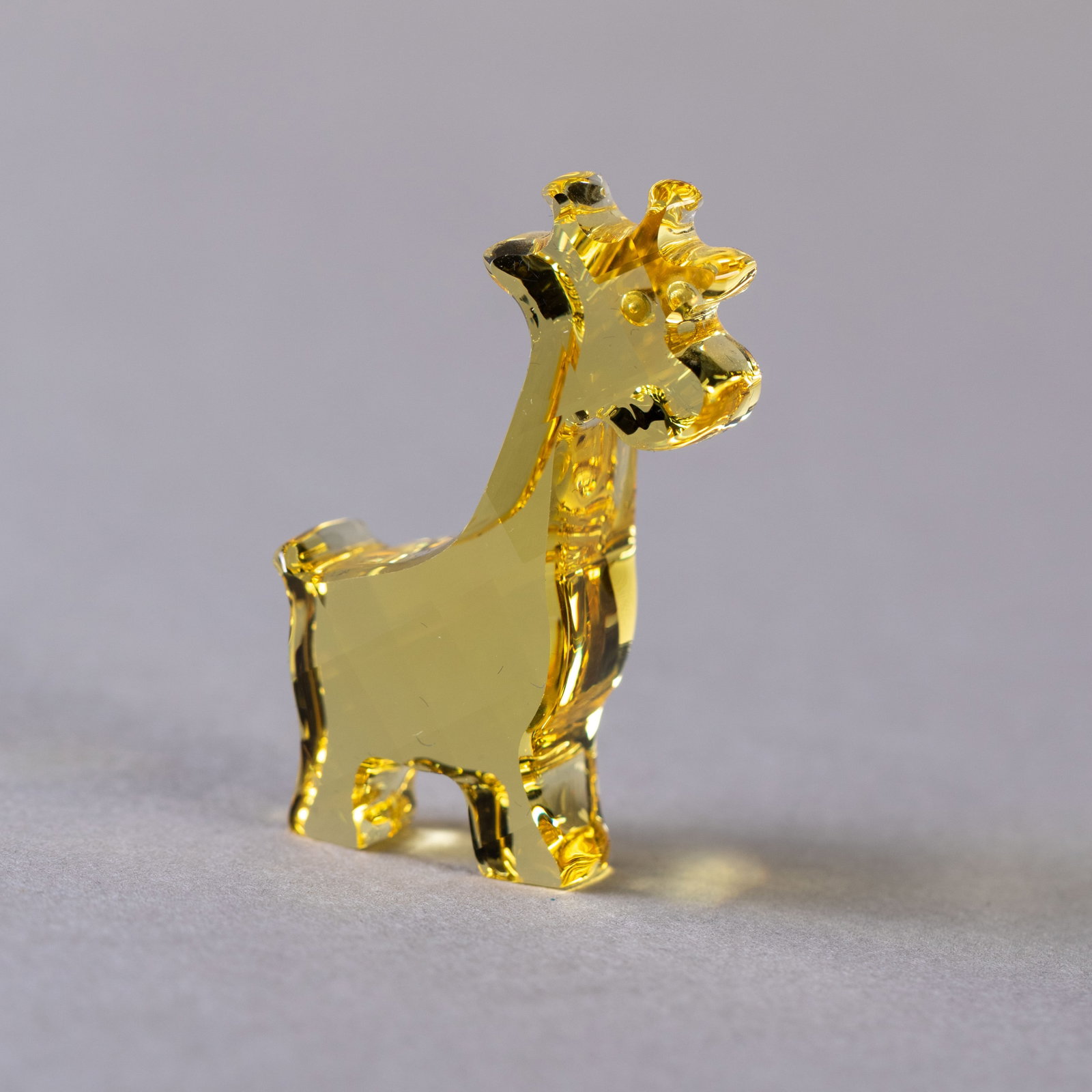 SWAROVSKI CRYSTAL GLASS SCULPTURE: (H) 4CM.From a collection of Wedgwood and other selected ceramic/porcelain objects. Kindly examine all photographs provided in this listing or ask for a condition report. All items offered are in gene