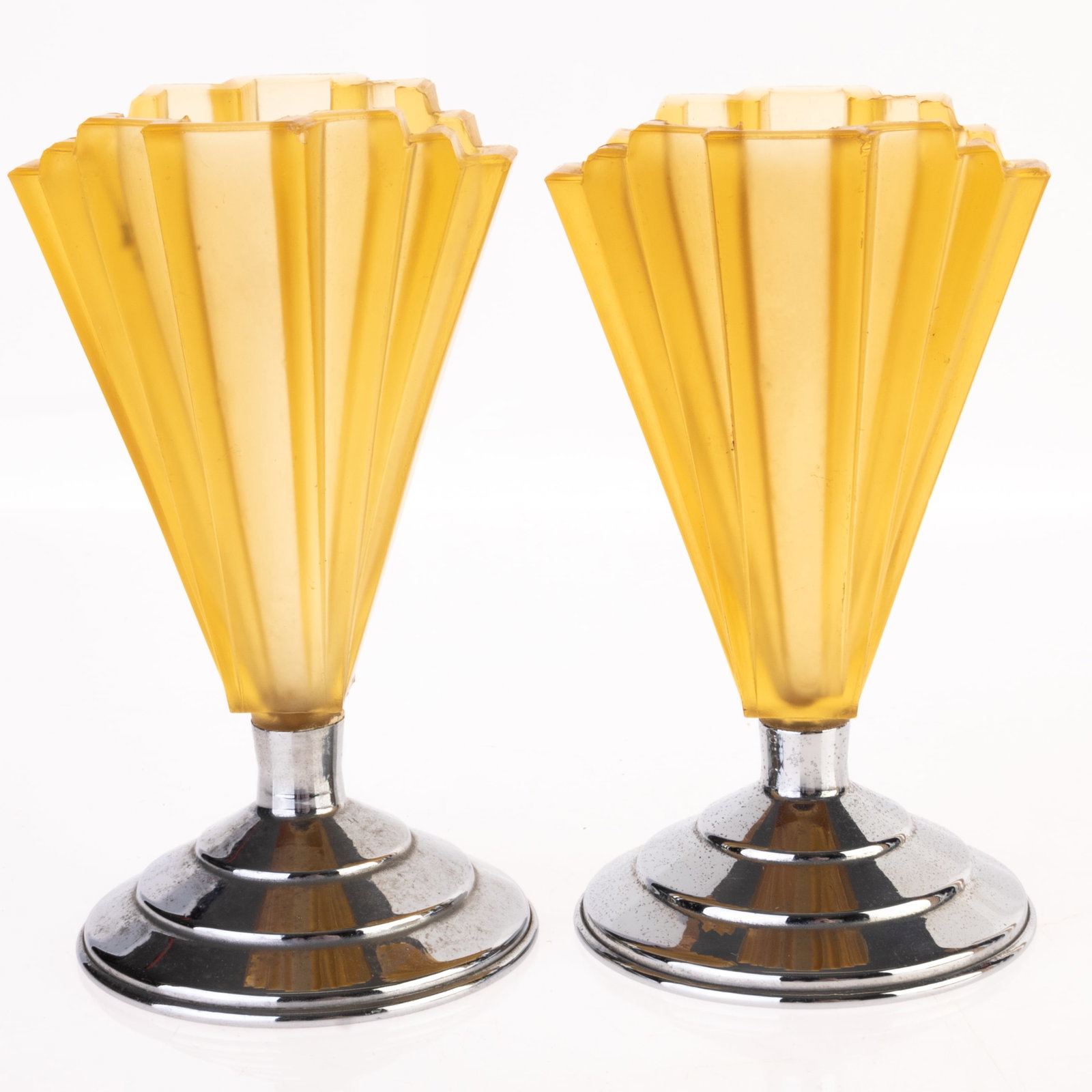 PAIR OF ART DECO AMBER GLASS VASES: Kindly examine all photographs provided in this listing or ask for a condition report. All items offered are in generally good, pre-owned condition, unless otherwise specifically described. The item i