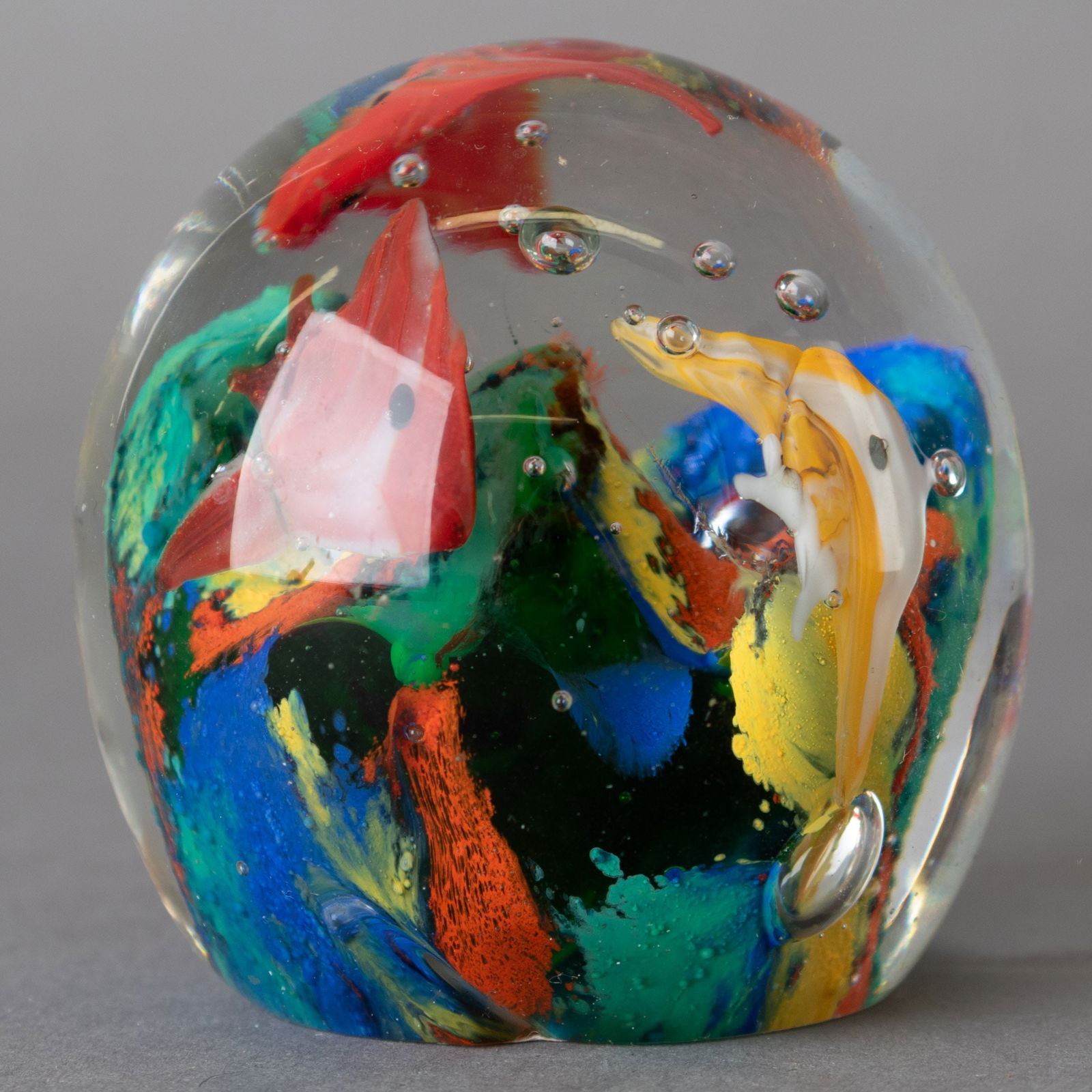 MID CENTURY MURANO VENETIAN HAND BLOWN GLASS FISH AQUARIUM PAPERWEIGHT (1 of 3)