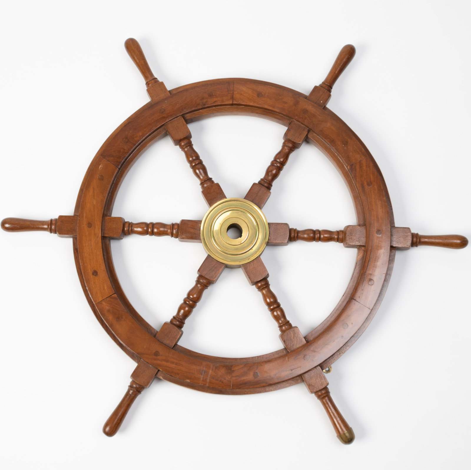ANTIQUE WOOD & BRASS NAUTICAL MARITIME YACHT SHIP WHEEL: Kindly examine all photographs provided in this listing or ask for a condition report. All items offered are in generally good, pre-owned condition, unless otherwise specifically described, sold as se
