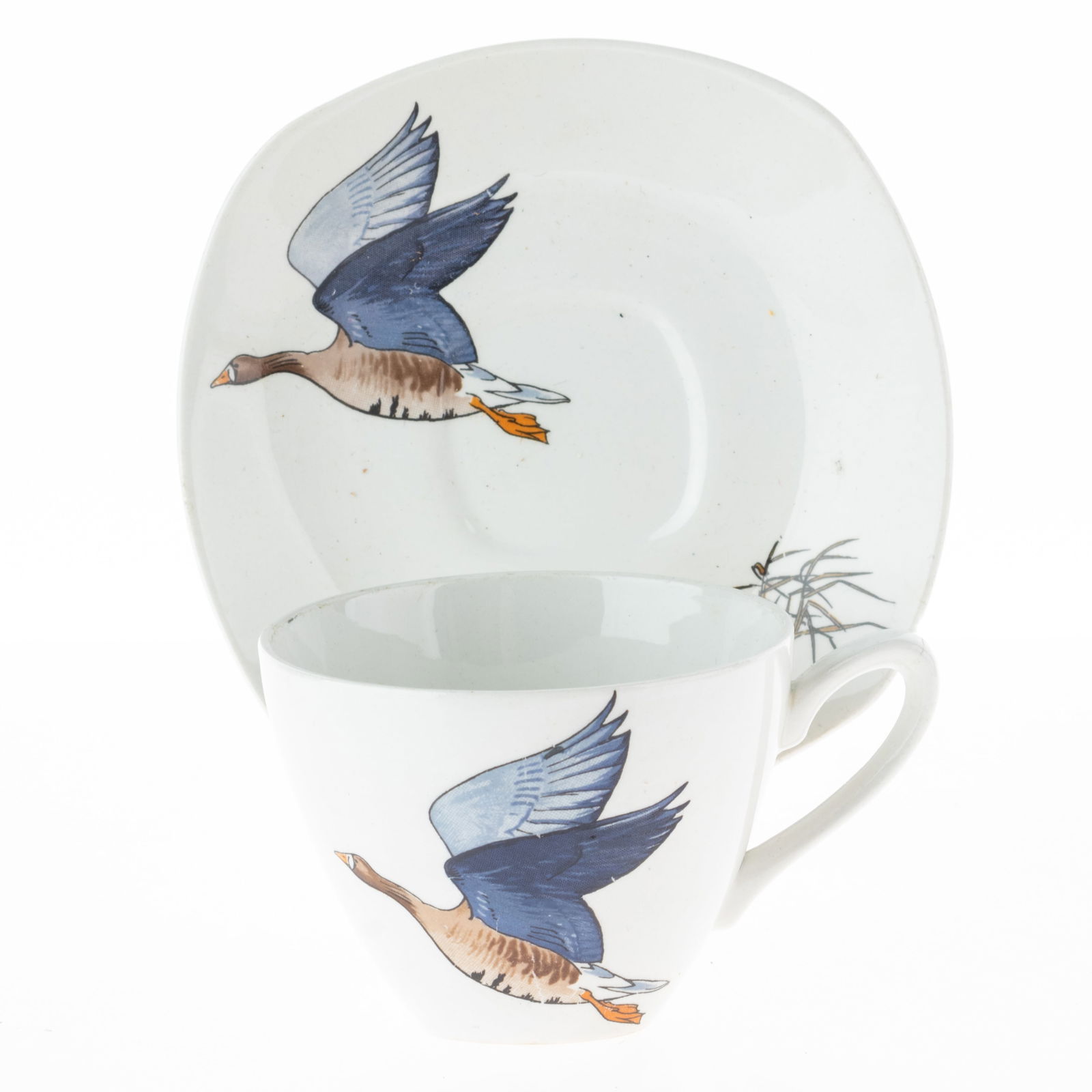 MID CENTURY SIGNED PETER SCOTT WILD GEESE PATTERN TEACUP AND SAUCER (1 of 4)