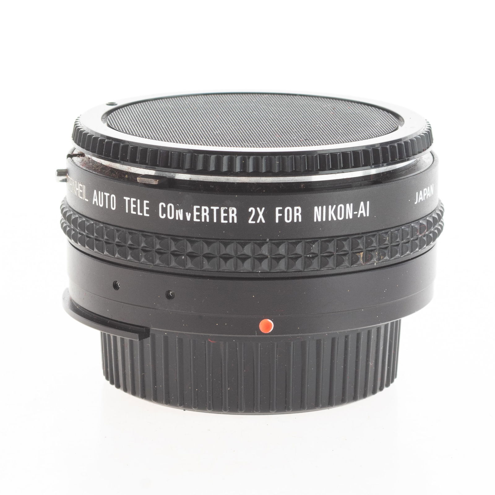 VINTAGE NIKON CAMERA LENS (1 of 3)