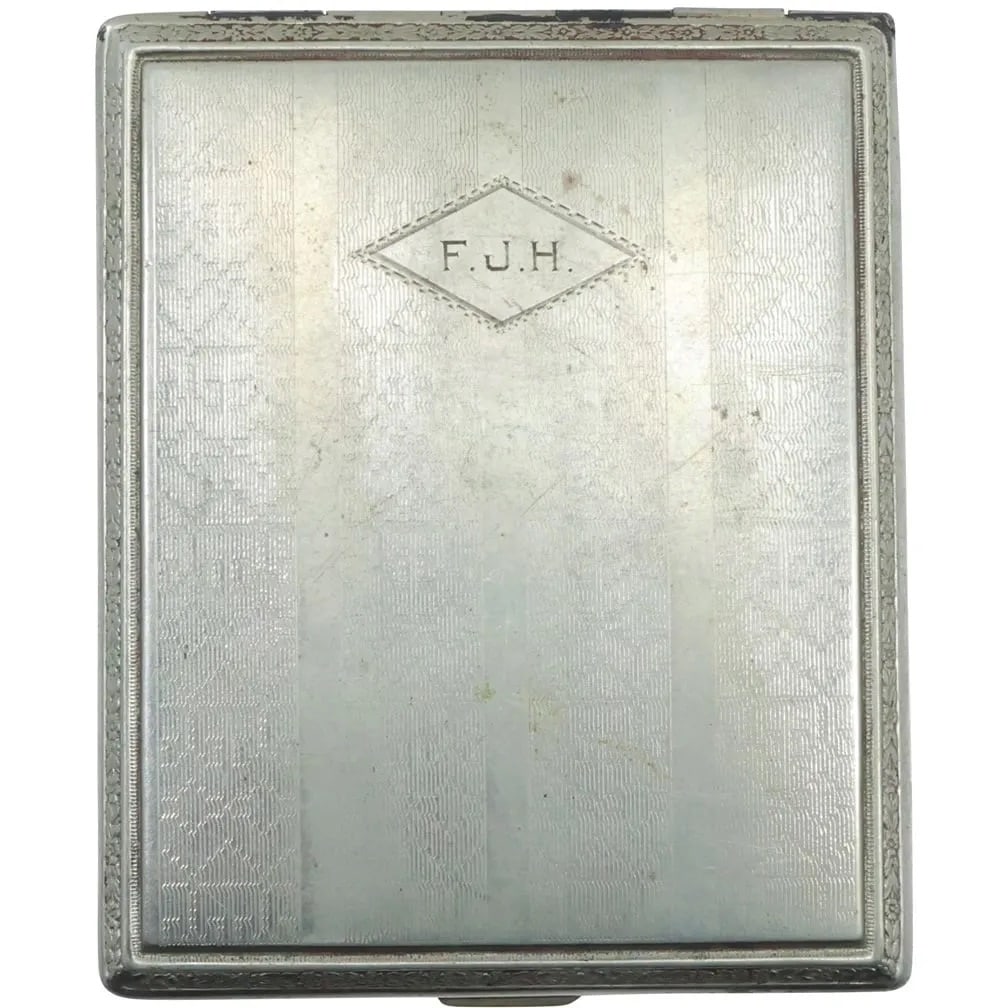 Vintage Cigarette Case (1 of 9)