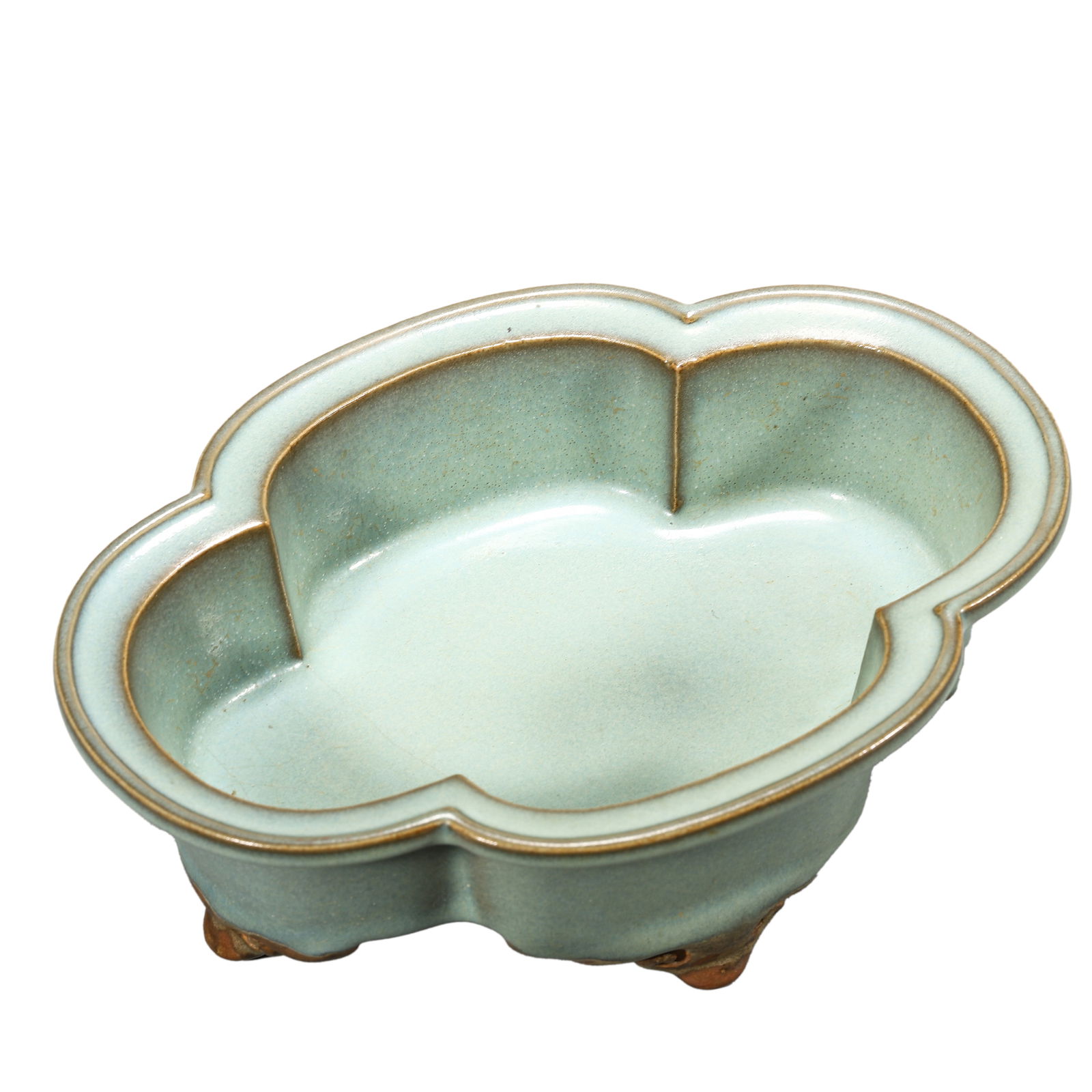 A CHINESE JUN KILN HAITANG-SHAPED WASHBASIN (1 of 2)