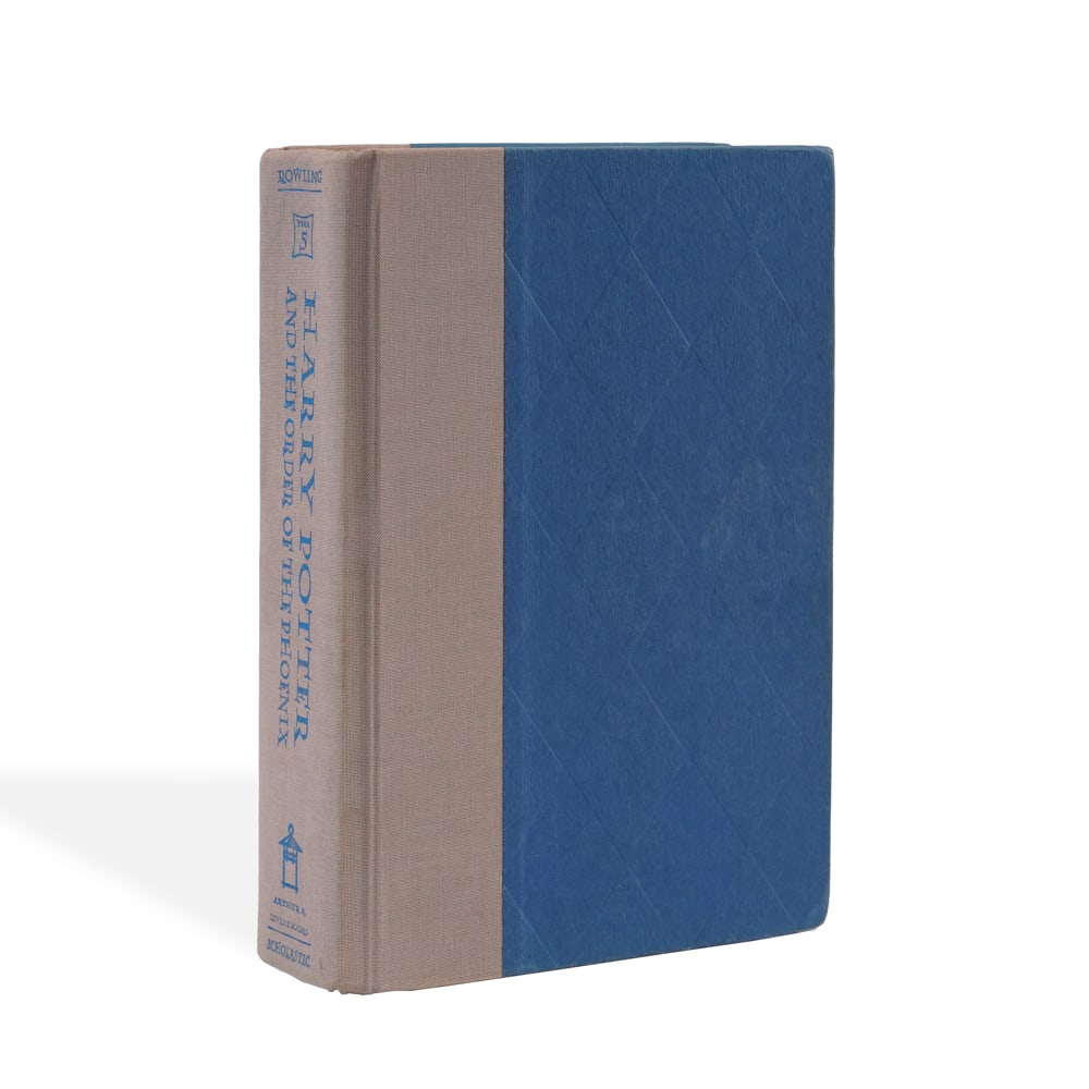 J.K. ROWLING SIGNED "HARRY POTTER AND THE GOBLET OF FIRE" FIRST EDITION: 9 1/4 x 6 1/4 in (23.5 x 15.8 cm) This first edition of Harry Potter and the Goblet of Fire is a U.S. hardback published by Arthur A. Levine Books, an imprint of Scholastic, and is distinctly signed b