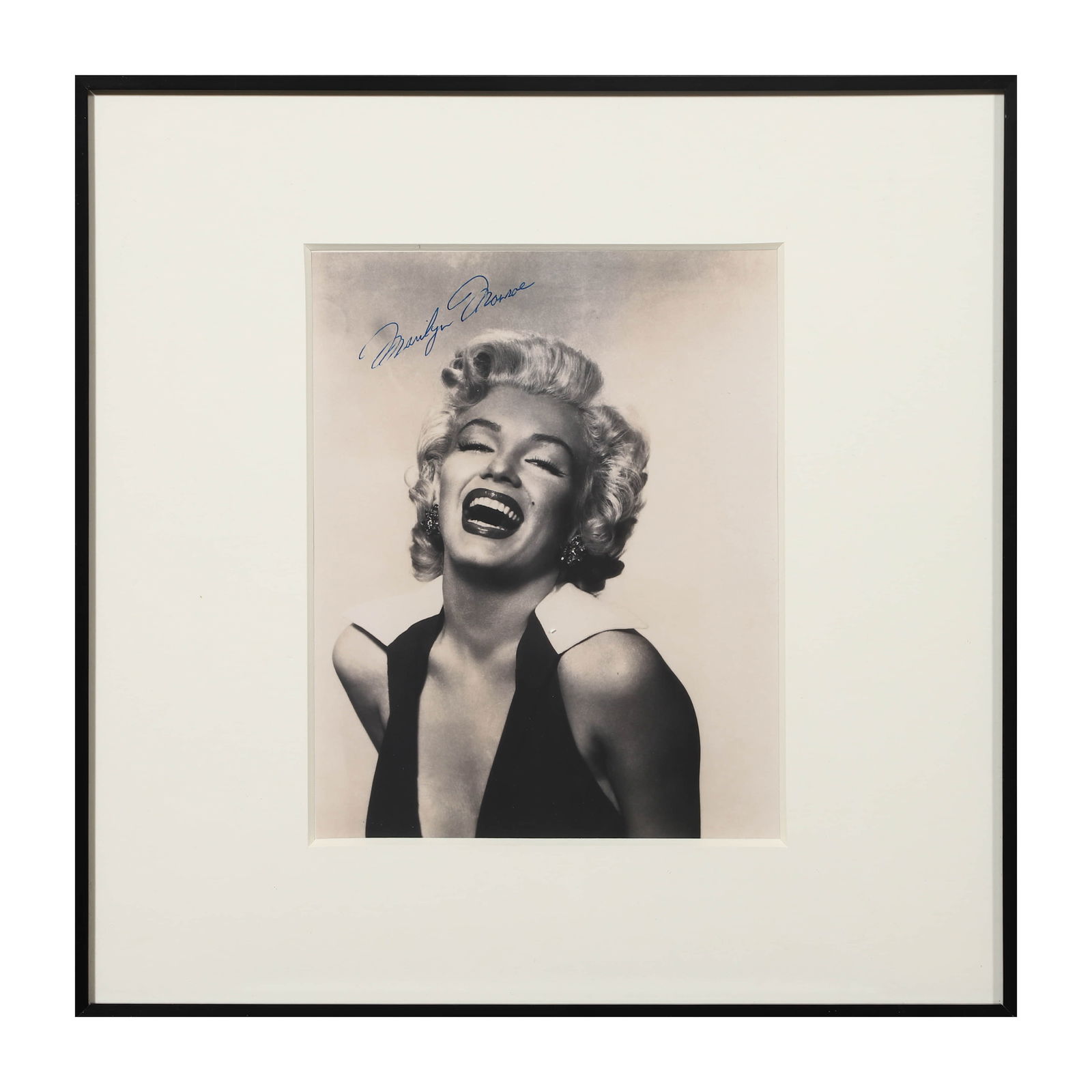 MARILYN MONROE SIGNED PHOTOGRAPH - 3