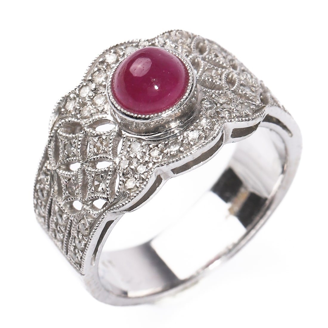 PLATINUM RUBY AND DIAMOND RING, RETRO PERIOD (1 of 5)