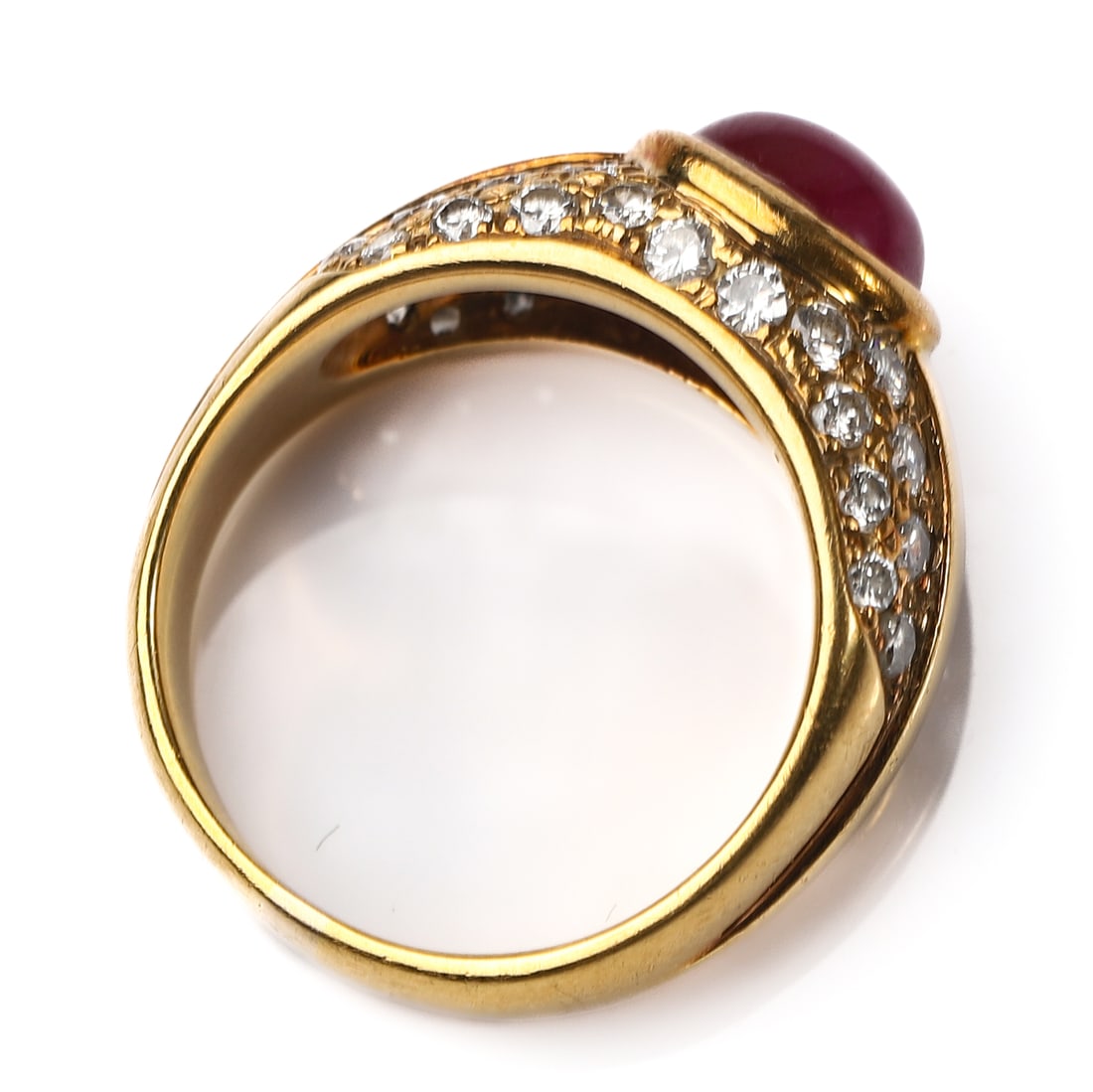 A RUBY AND DIAMOND RING IN 18K GOLD - 4