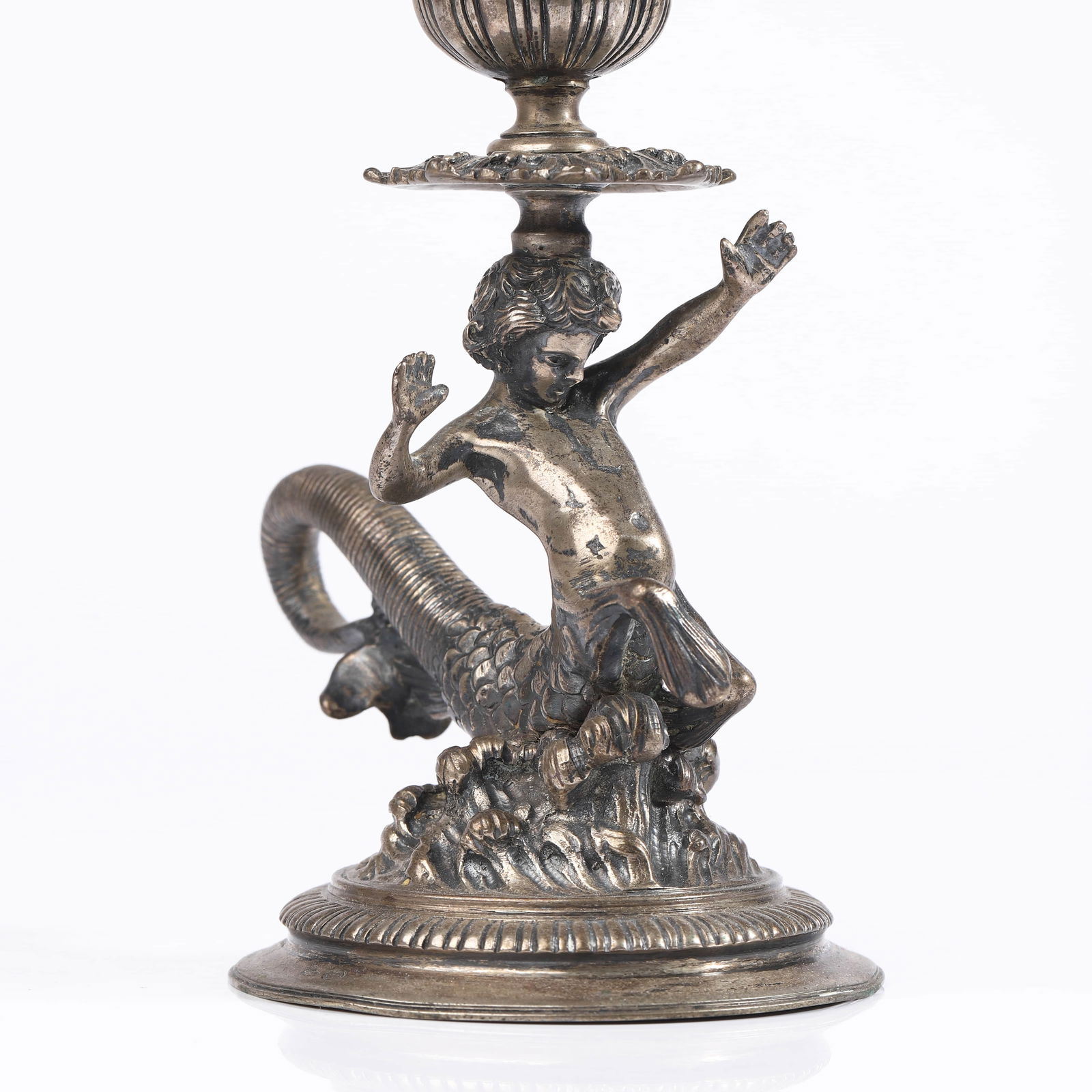 A CONTINENTAL SILVER CANDLESTICK, 19TH CENTURY - 2