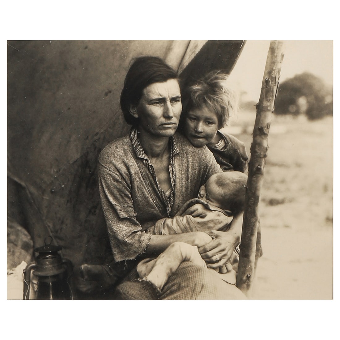 DOROTHEA LANGE (1895–1965)DESTITUTE PEA PICKERS, CALIFORNIA: Description Artist DOROTHEA LANGE (1895–1965) Title DESTITUTE PEA PICKERS, CALIFORNIA Medium Silver gelatin photograph, mounted on board Signature Pencil-signed on the front, lower right 