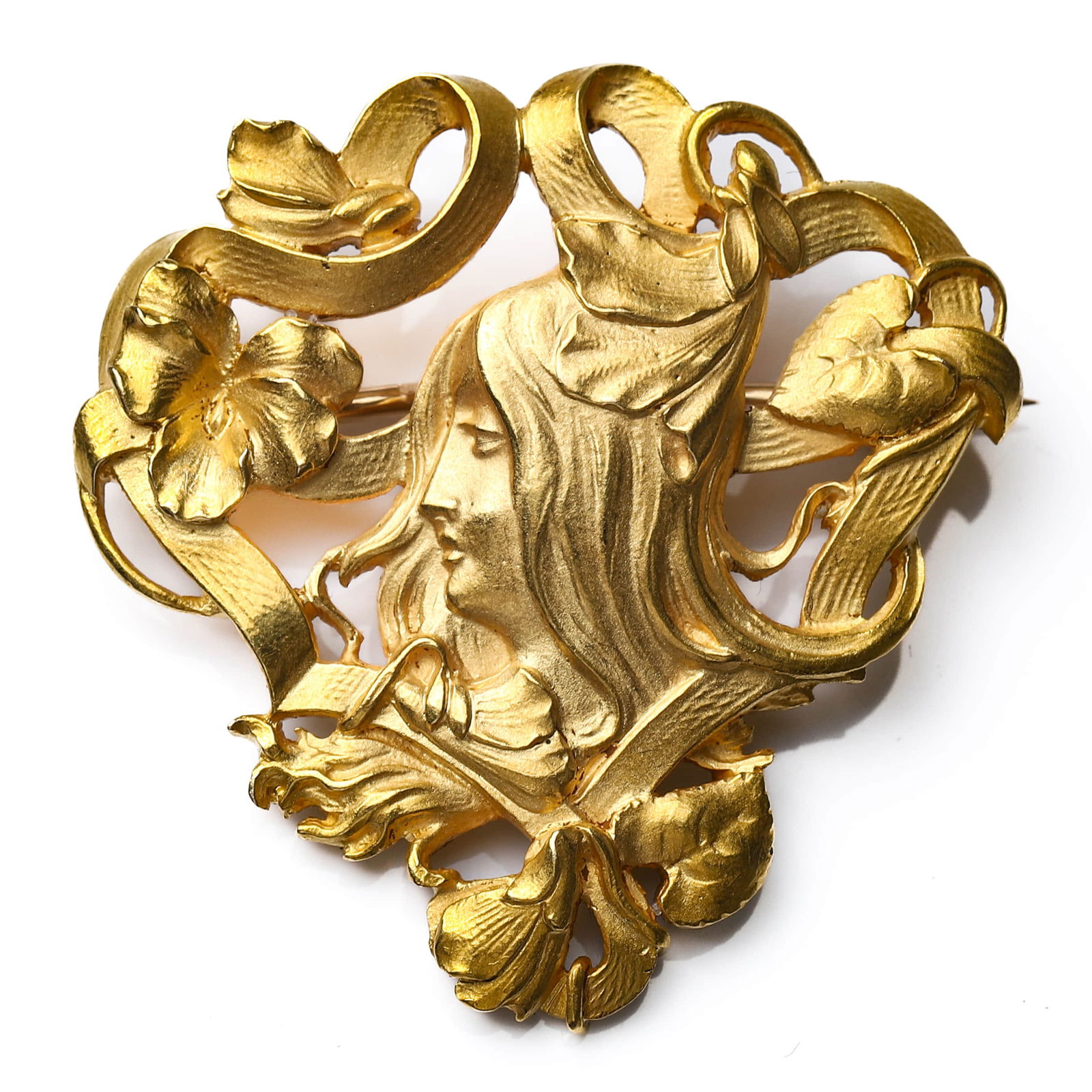 ART NOUVEAU FRENCH GOLD FEMALE PORTRAIT BROOCH: Dimensions Height: approx. 1 1/2 in (38 mm); Width: approx. 1 7/16 in (37 mm); Weight: 21.6 g Description A superb French Art Nouveau gold brooch, dating to circa 1880–1920, masterfully
