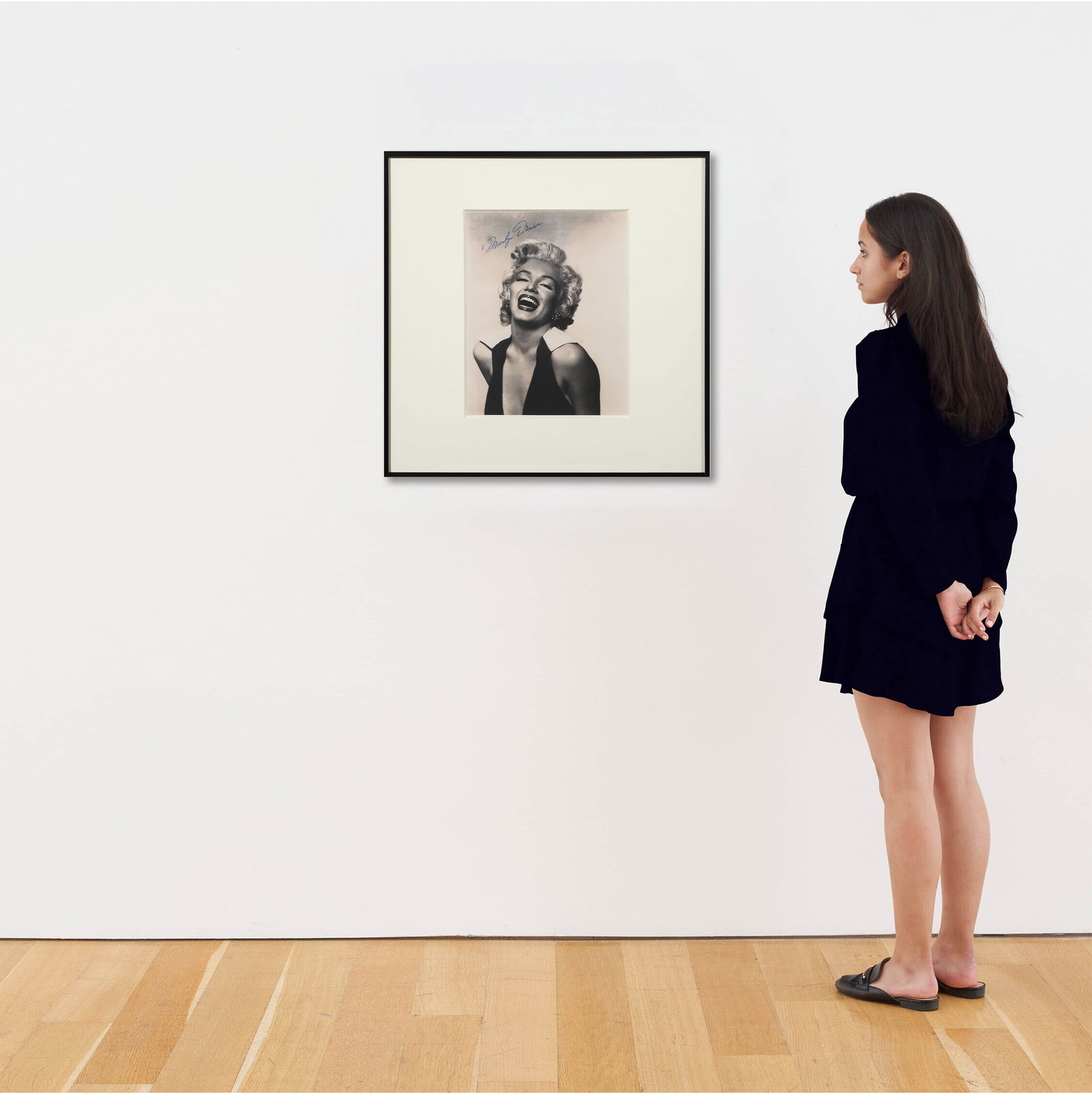 MARILYN MONROE SIGNED PHOTOGRAPH - 2