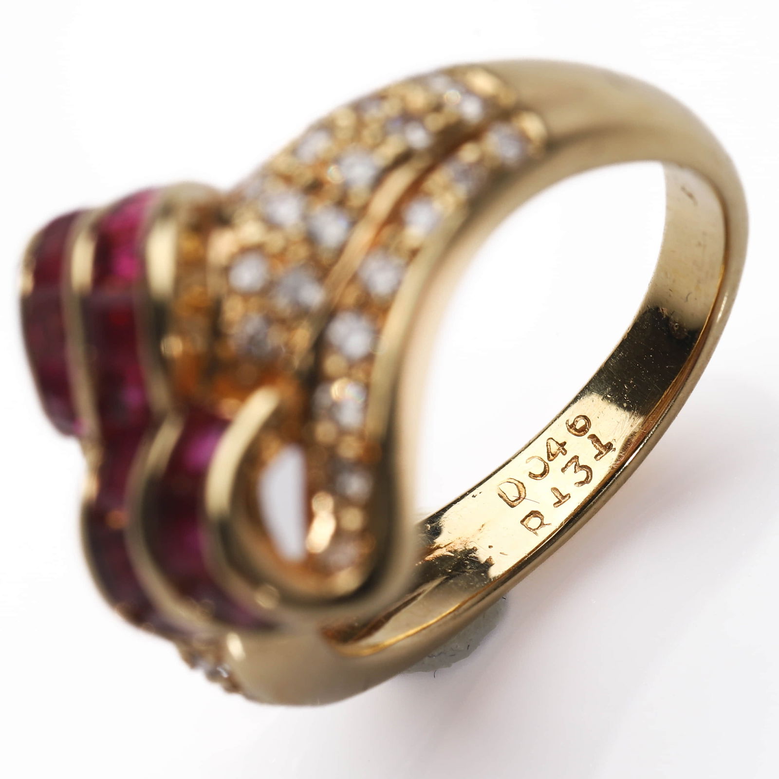 RETRO 18K GOLD RUBY AND DIAMOND RING - 4