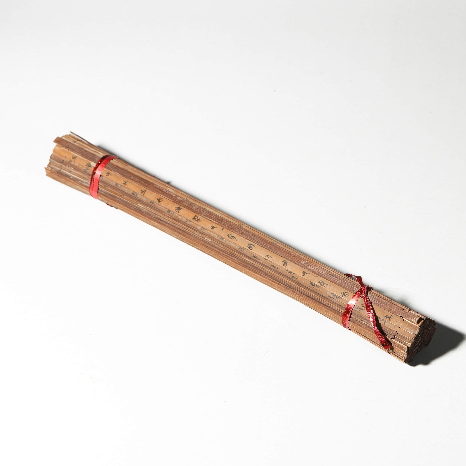 A GROUP OF BAMBOO SLIPS.: Length 14 3/4 in (37.5 cm)