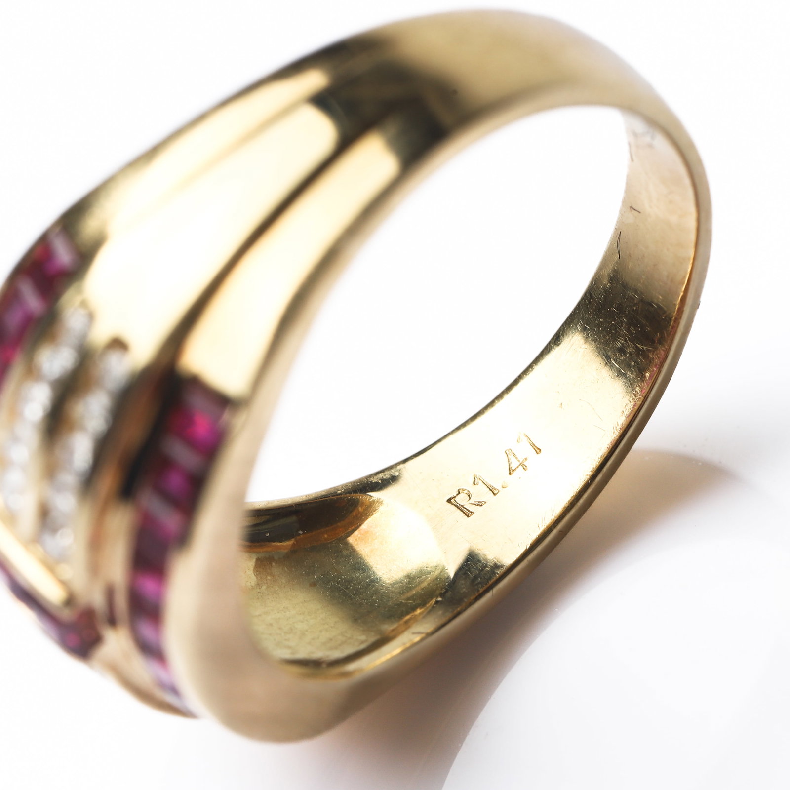 18K GOLD RUBY AND DIAMOND BAND RING - 4