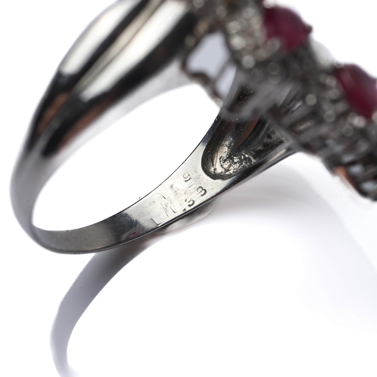 PLATINUM RUBY AND DIAMOND RING - 4