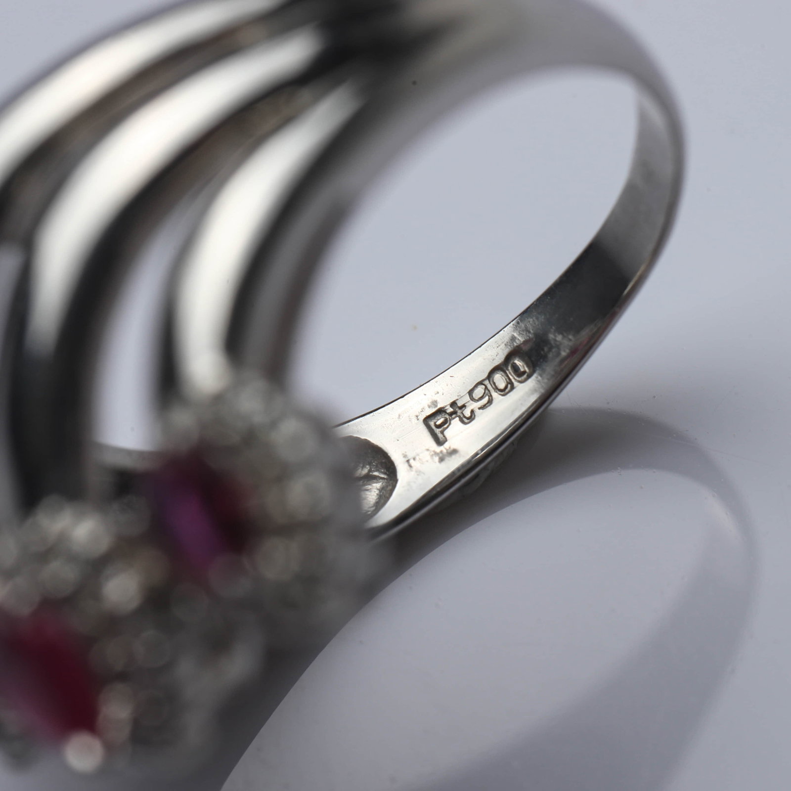 PLATINUM RUBY AND DIAMOND RING - 5