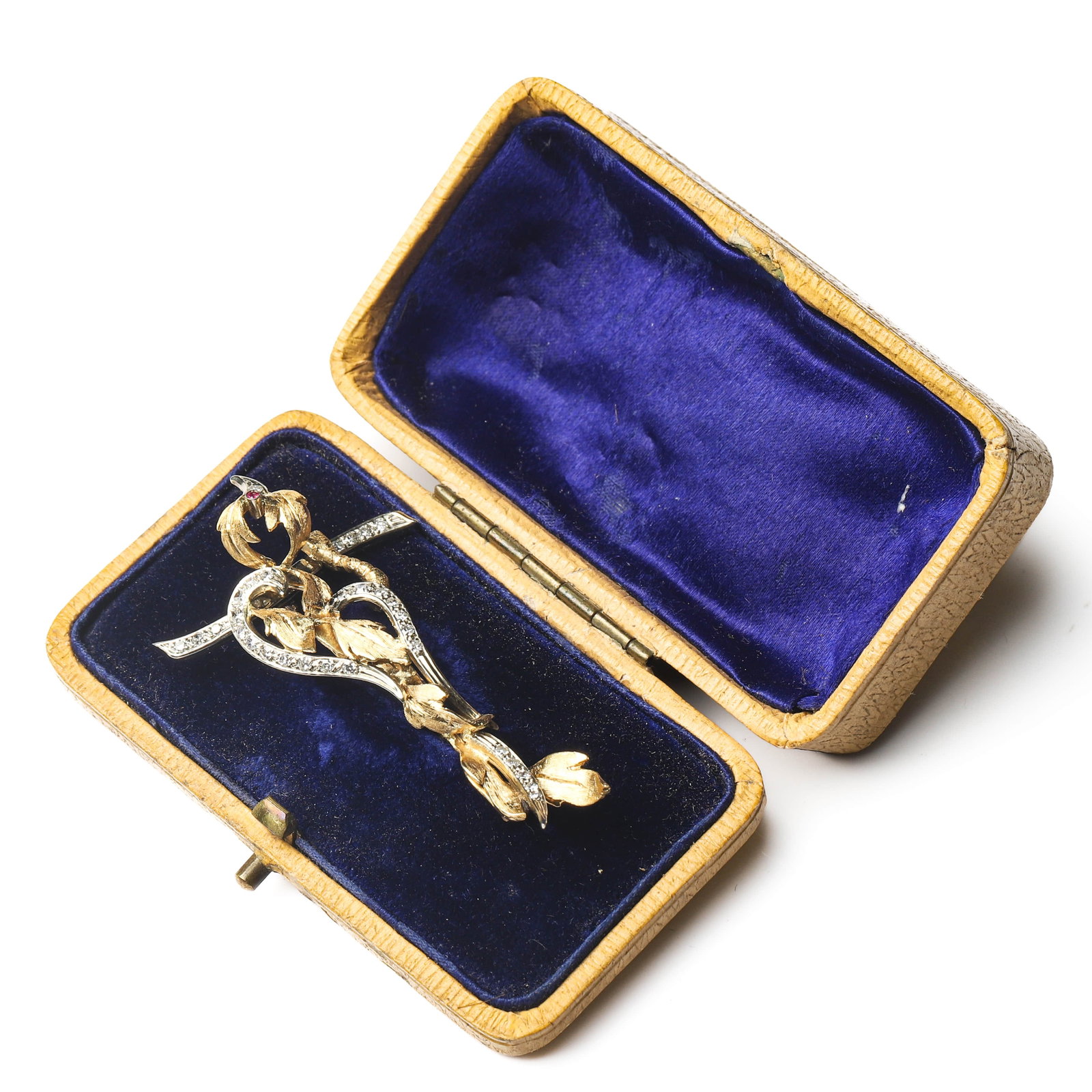 RETRO PERIOD, AN ITALIAN TWO-TONE GOLD AND DIAMOND BIRD BROOCH: Dimensions 2 3/16 × 1 3/16 in. (56 × 30 mm); Weight: 8.75 g Description An Italian custom-made brooch from the Retro period, finely crafted in 18K two-tone gold. The design forms a dynamic bird