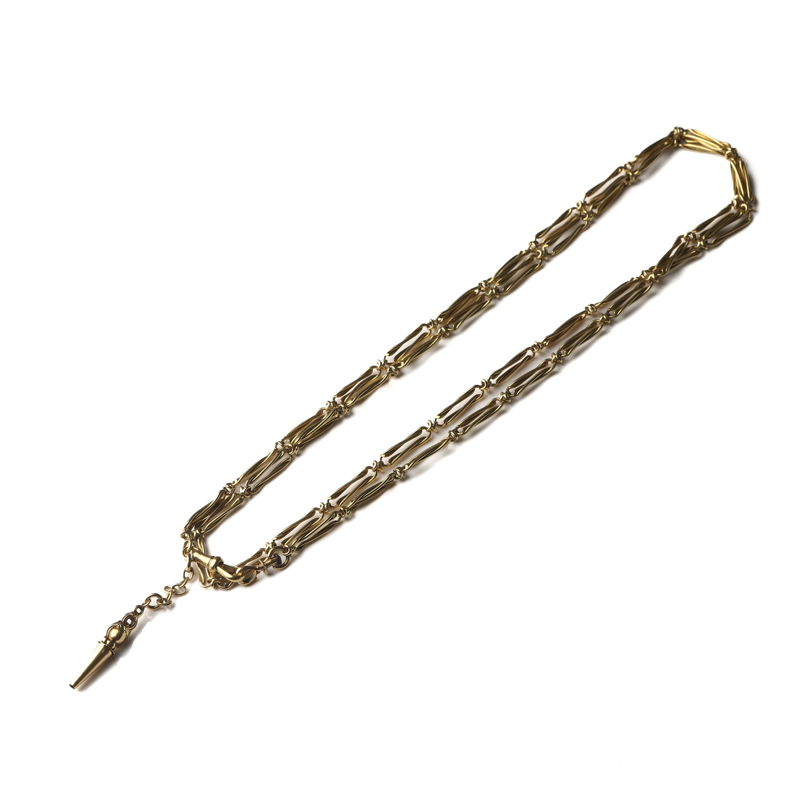 FRENCH ART NOUVEAU 18K GOLD LONG CHAIN NECKLACE: Dimensions Length 34 27/32 in (88.5 cm) Weight 40.9 g Description Art Nouveau Period (1880–1920). An elegant French antique long chain necklace finely handcrafted in 18K gold, showcasing the gracefu