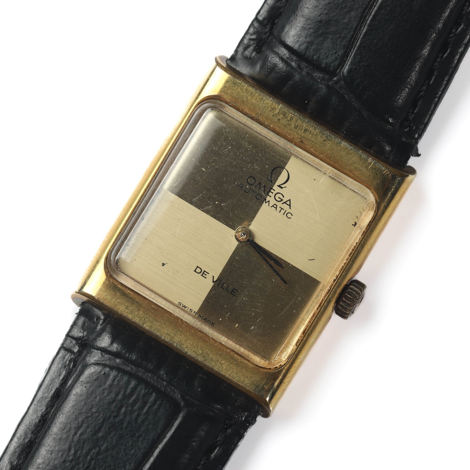 OMEGA DE VILLE AUTOMATIC RECTANGULAR WRISTWATCH: Dimensions Case Width 15/16 in. (24.3 mm) Overall Length 9 1/16 in. (23 cm) Weight 26.3 g Description A vintage Omega De Ville Automatic rectangular wristwatch, Swiss made, featuring a gold-tone