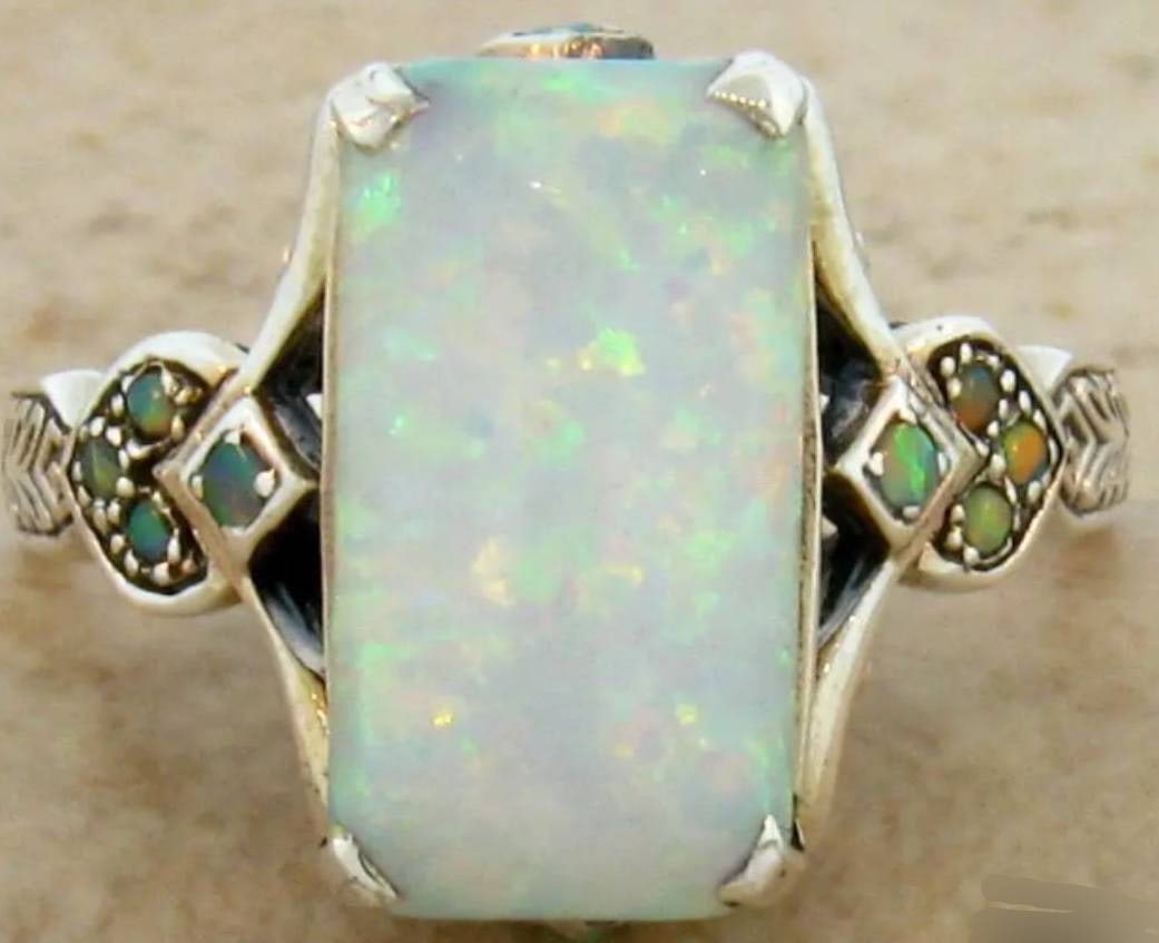 Vintage Opal Ring (1 of 1)