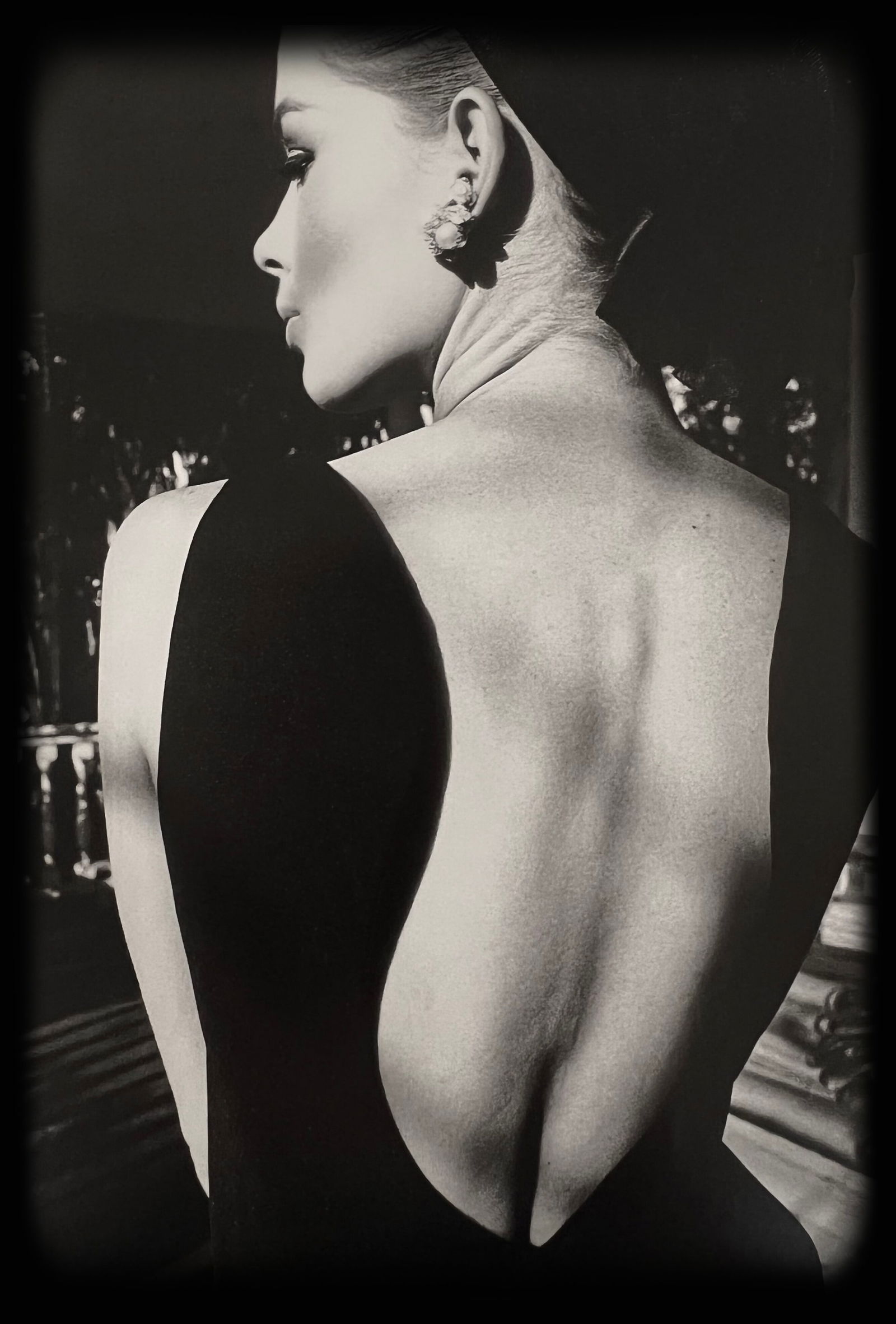 Jeanloup Sieff, A Back, Harper's Bazaar, Palm Beach 1964: Photographer: Jeanloup Sieff (French, 1933 - 2000) - French photographer critically acclaimed for his portraits, landscapes, nude studies, and fashion imagery. He often made use of a wide-angle lens,