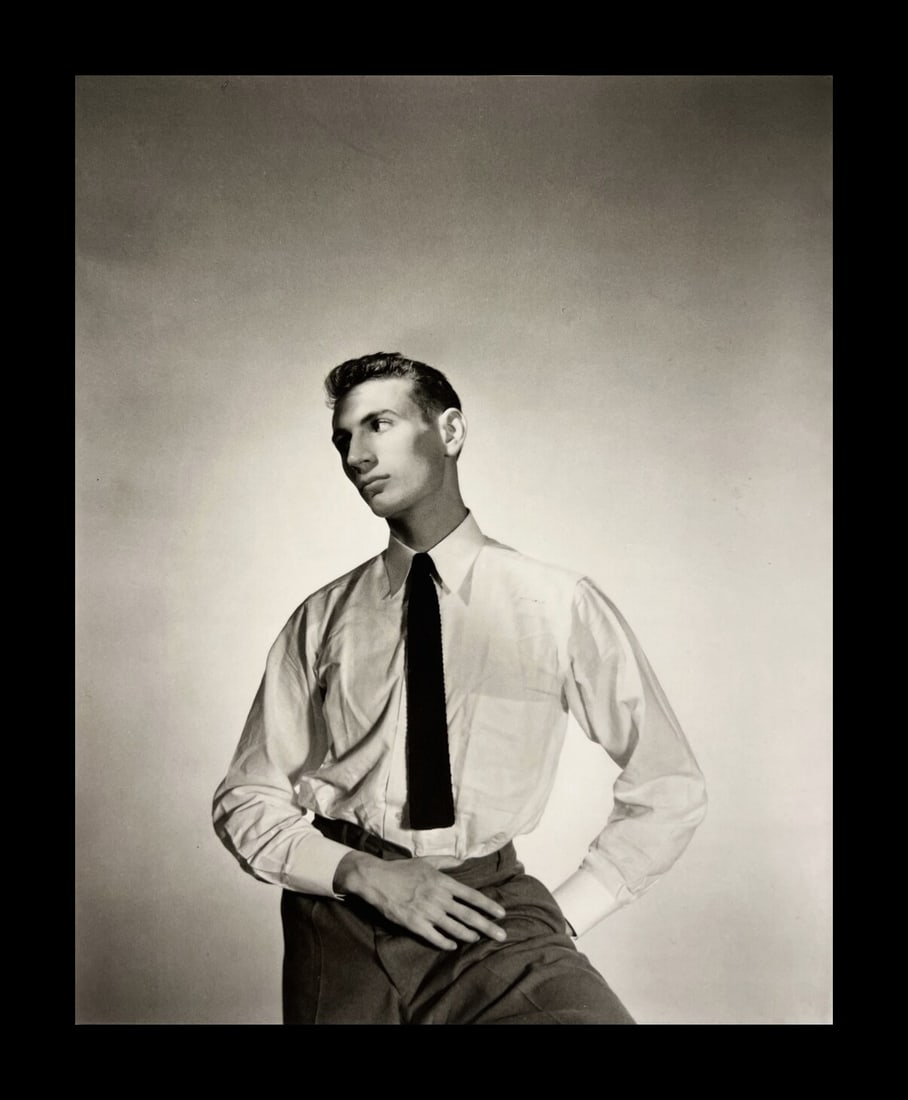 George Platt Lynes, Bernard Perlin, 1940: Photographer: George Platt Lynes (American 1907 - 1955), Internationally renowned photographic artist, best known for portraiture, fashion, dance & nude studies. Title: Bernard Perlin Date Of Negative