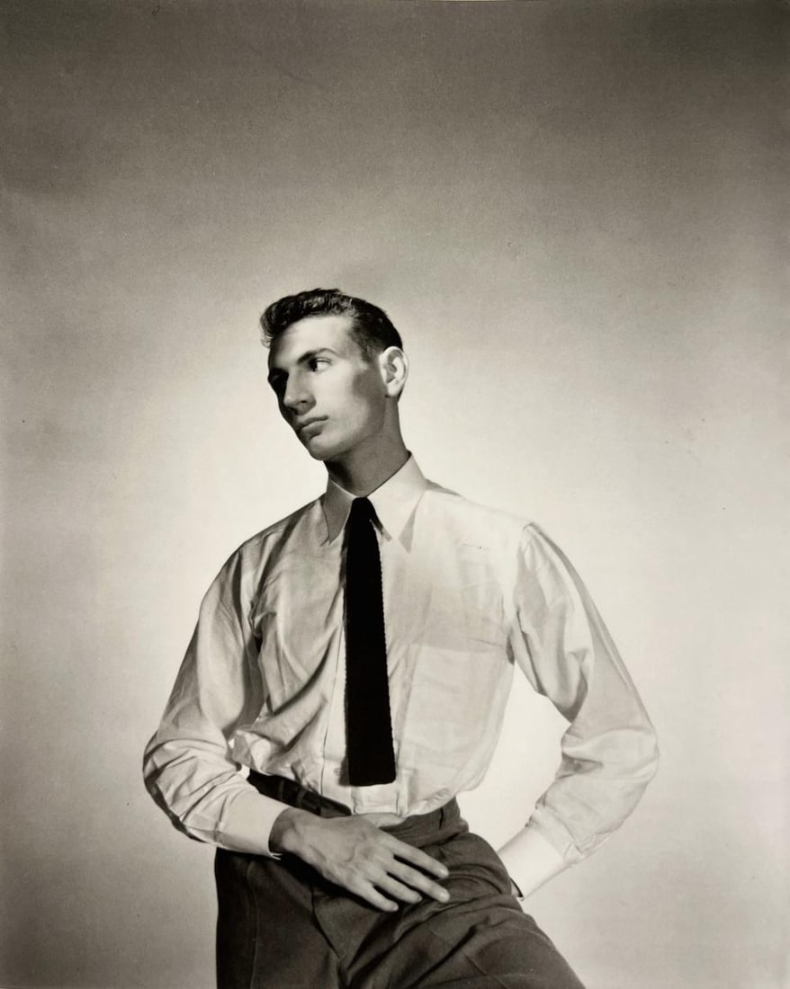 George Platt Lynes, Bernard Perlin, 1940: Photographer: George Platt Lynes (American 1907 - 1955), Internationally renowned photographic artist, best known for portraiture, fashion, dance & nude studies. Title: Bernard Perlin Date Of Negative