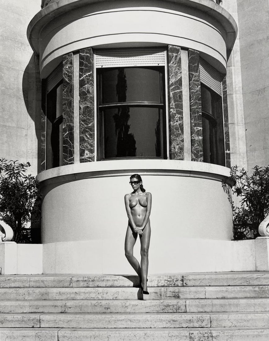 Helmut Newton, Big Nudes, 1981 -3: Photographer: Helmut Newton (Germany, 1920 - 2004) - best known for his erotically charged highly stylized images, Helmut Newton was one of the most influential fashion photographers of all time. Titl