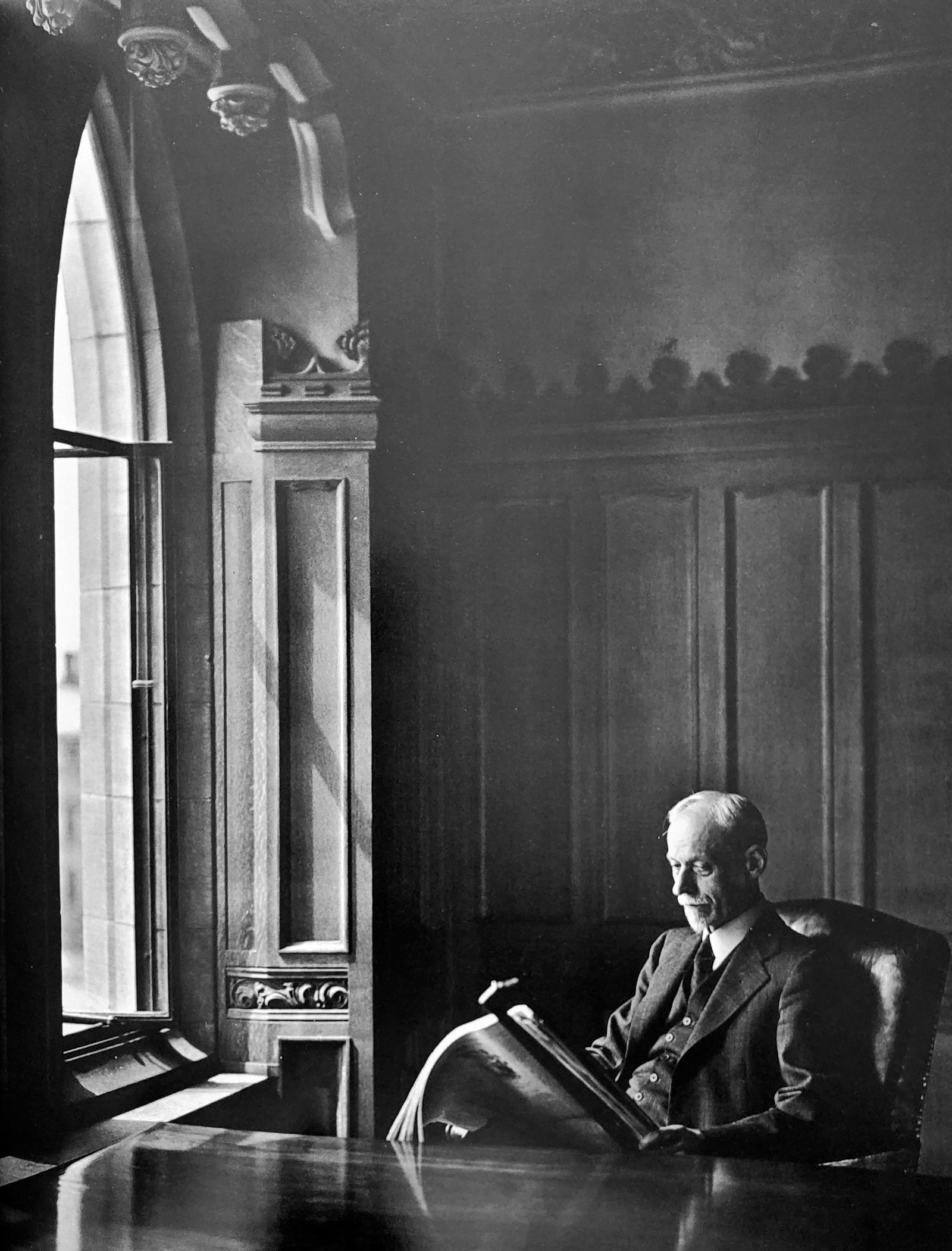 Yousuf Karsh, J. S. Woodsworth, 1938: Photographer: Yousuf Karsh(1908-2002) Publisher: Little, Brown and Co. Karsh, an Armenian-Canadian photographer, rose to fame for his iconic portraits of prominent figures, including Winston Churchill