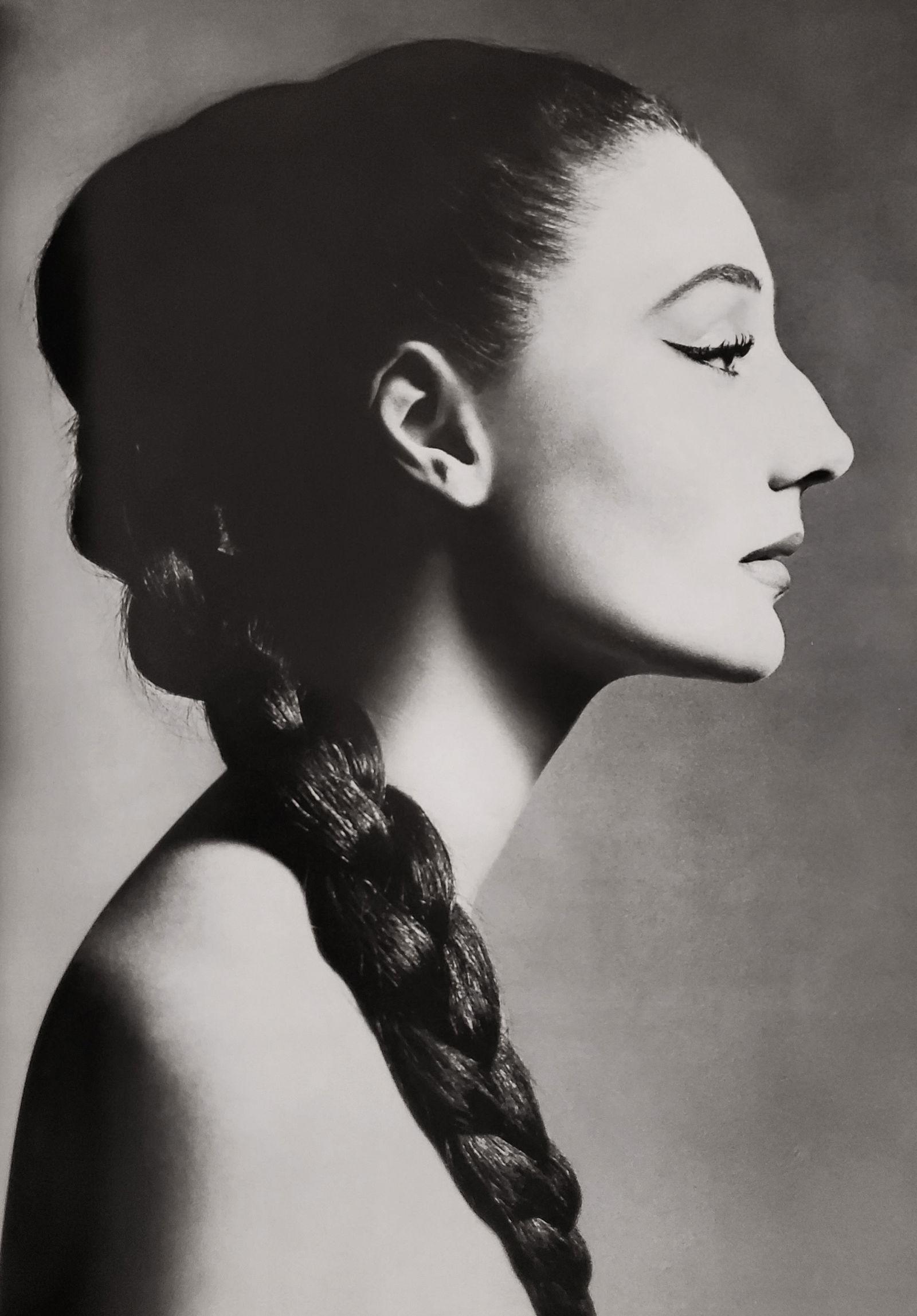 Richard Avedon, Vicomtesse Jacqueline de Ribes, Hair by Kenneth, New York studio, 1955: Photographer: Richard Avedon (American, 1923 - 2004) - internationally renowned portrait and fashion photographer, one of the most important and influential photographers during the last half of the t
