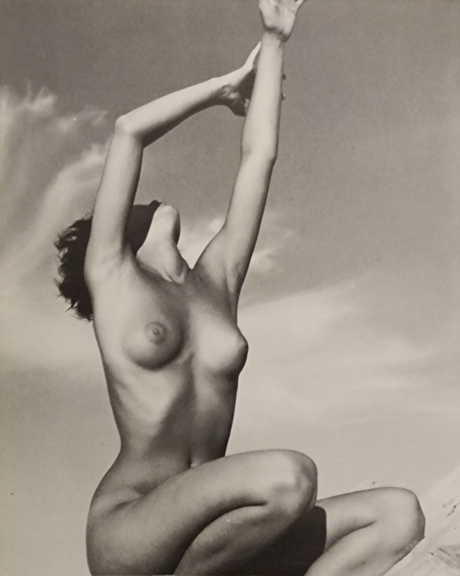 Andre de Dienes, Vintage Artistic Nudes, 1973: Artist / Photographer: Andre de Dienes Title/Subject: Vintage Artistic Nudes, 1973 Condition: Extra Fine - Excellent Type Of Print: Authentic Sheet Fed Photogravure/Heliogravure. Paper: Medium weight,