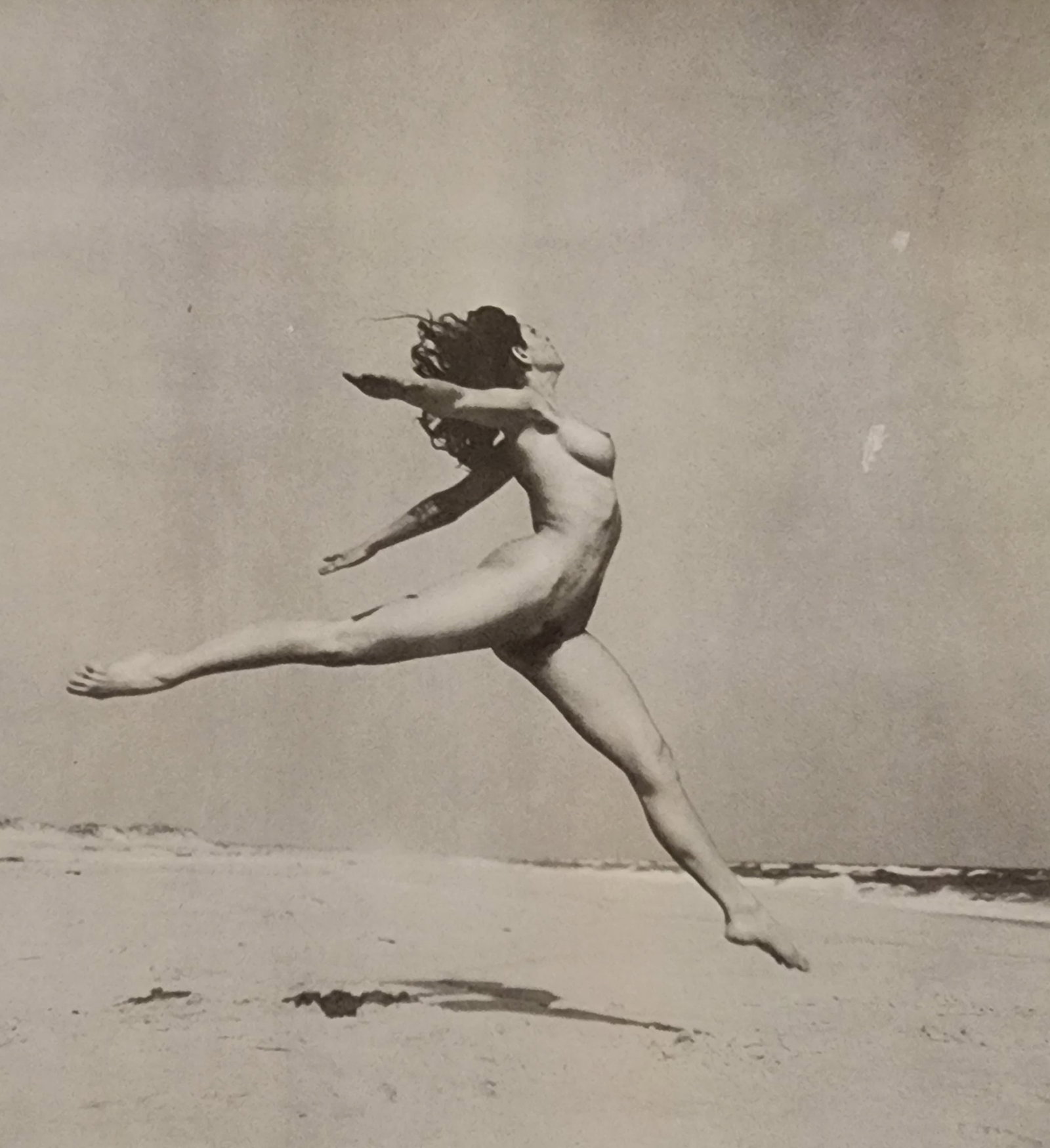Andre de Dienes, Sun Warmed Nudes, 1965: Artist/Photographer: Andre de Dienes Title/Subject: Sun Warmed Nudes, 1965 Condition: Extra Fine - Excellent Type Of Print: Authentic Sheet Fed Photogravure/Heliogravure. Paper: Medium weight, satin/m