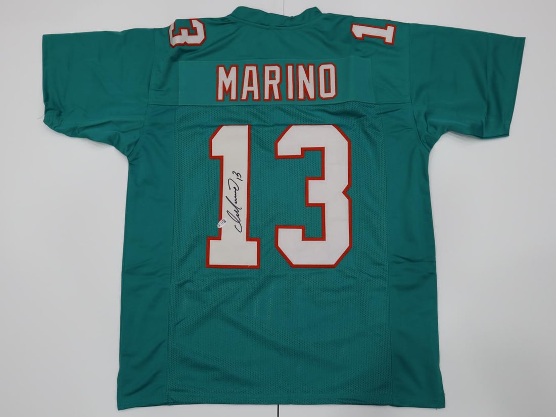 Dan Marino, Authographed Football Jersey, Beckett Authenticated Sports Memorabilia (1 of 6)