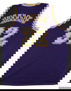 Magic Johnson, Beckett Certified Autographed Los Angeles Lakers Basketball Jersey: Magic Johnson, Beckett Certified Autographed Los Angeles Lakers Basketball Jersey