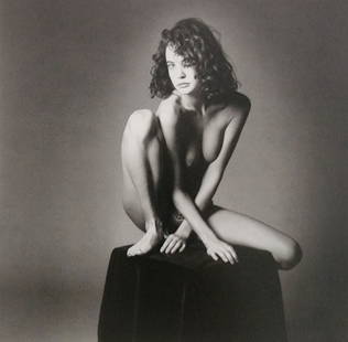 Best Female Nude Photography, 1850 - 2001: Artist/Photographer: Various photogrpher, include: Araki, Exe Arnold, Peter Beard, Bill Brandt, Brassai, Lucien Clergue, Horst P. Horst..... Title/Subject: Best female nudes photography 1850 to 2001 T