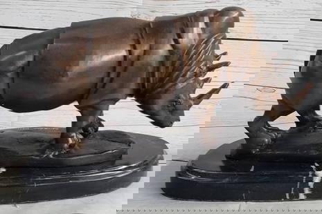 Salvador Dali (After) White Rhinoceros African Rhino Bronze Sculpture: Description Bronze Dimensions with Marble Base: Height 6.5" X Width 10.5" Marble Dimensions: Diameter 10.5 Height without base: 6" Weight: 10 LBS Original or Reproduction: Reproduction Condition Excel