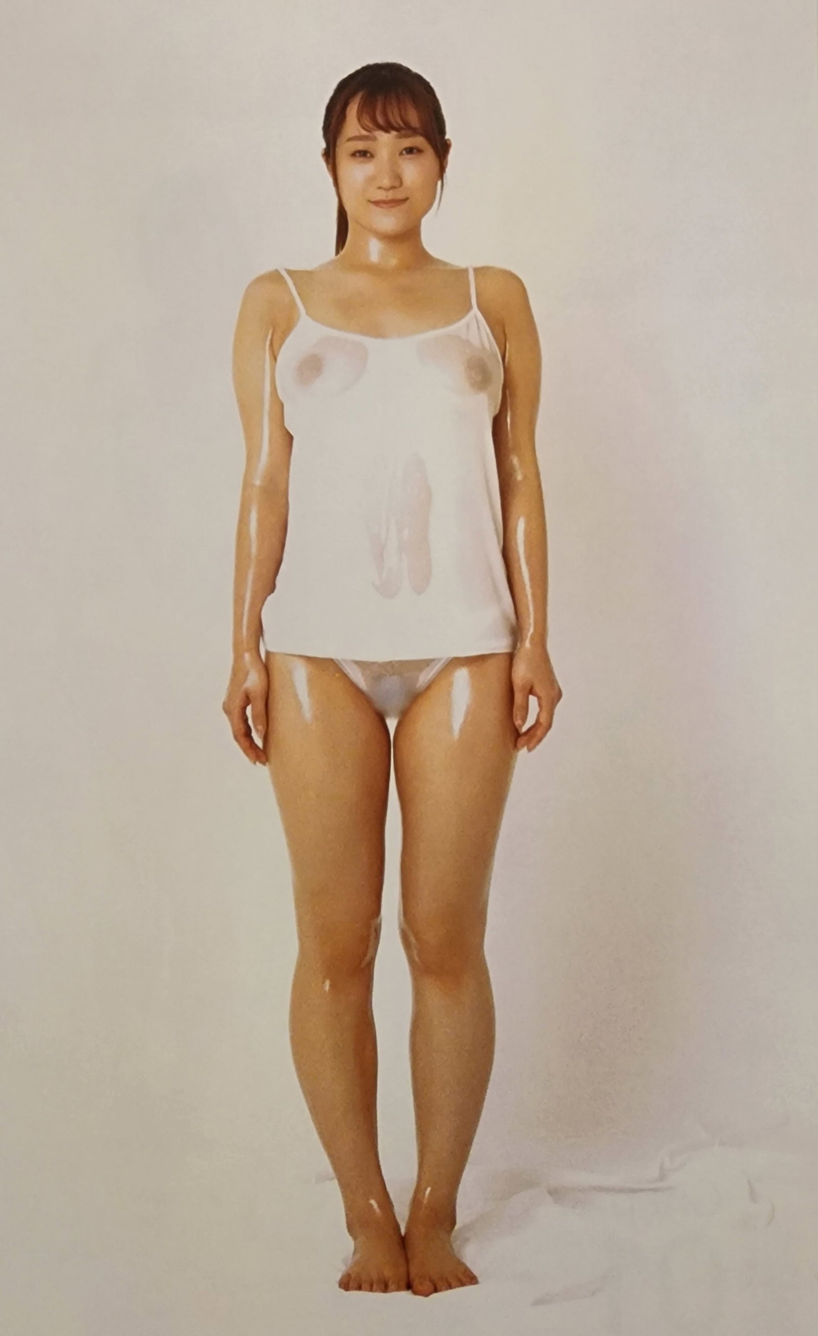 Umi Yatsugake Japanese Model Posing: Subject/Model- Umi Yatsugake Type Of Print: Authentic Sheet Fed Photogravure/Heliogravure. Date Of Print: 2022 Paper: Medium weight, satin/matte finish. Print Origin: Japan Approximate Image Size: 10 