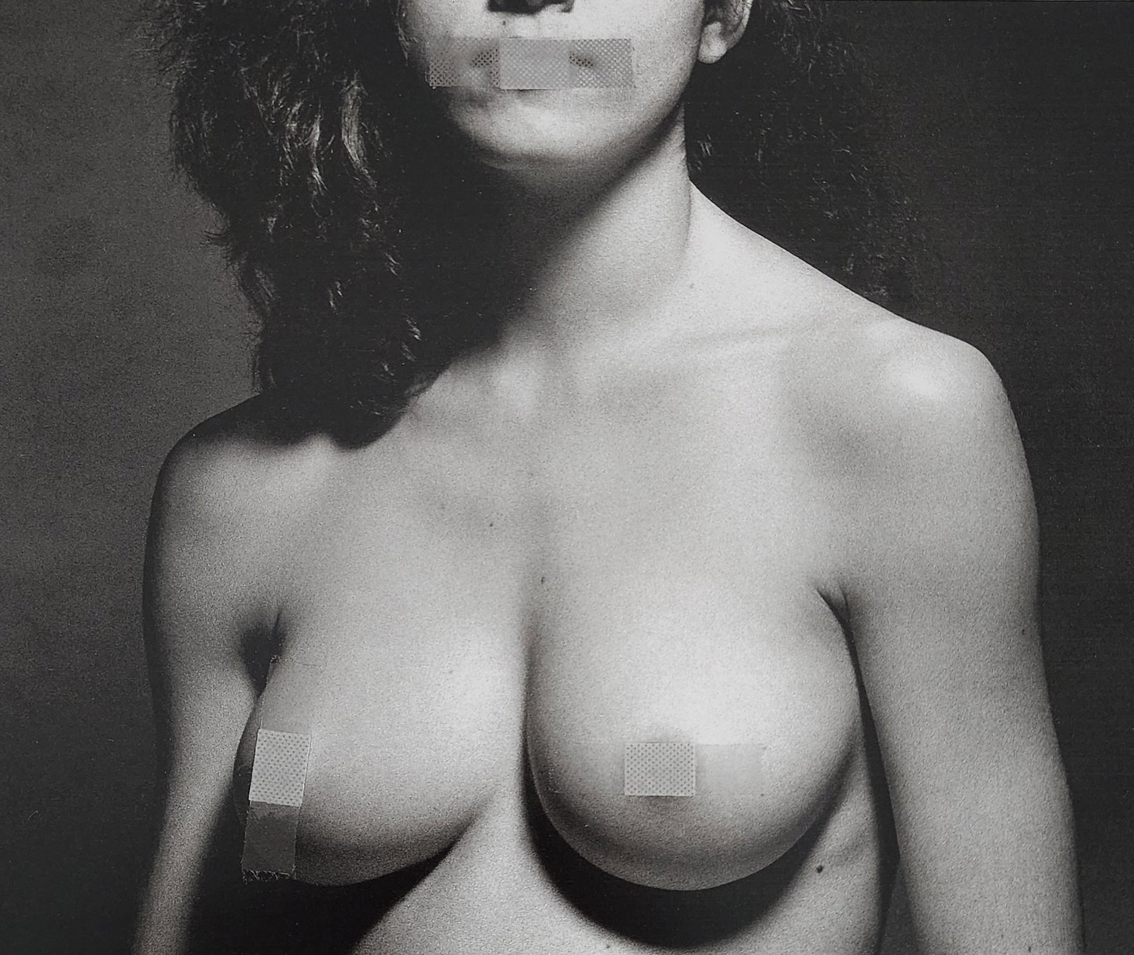 Madonna 21 Years old, Nude photo shoot, 1979 by Martin Schreiber: Artist/Photographer: Martin SchreiberTitle/Subject: Madonna Nude, 1979 Condition: Extra Fine - Excellent Type Of Print: Authentic Sheet Fed Photogravure/Heliogravure Paper: Medium weight, satin/matte 