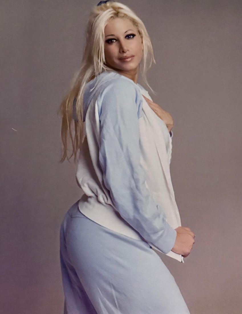 Jenna Jameson & friends, 2004: Title/Subject: Jenna Jameson & friends Type Of Print: Authentic Sheet Fed Photogravure/Heliogravure. Date Of Print: 2004 Paper: Medium weight, satin/matte finish. Print Origin: Spain Approximate Image