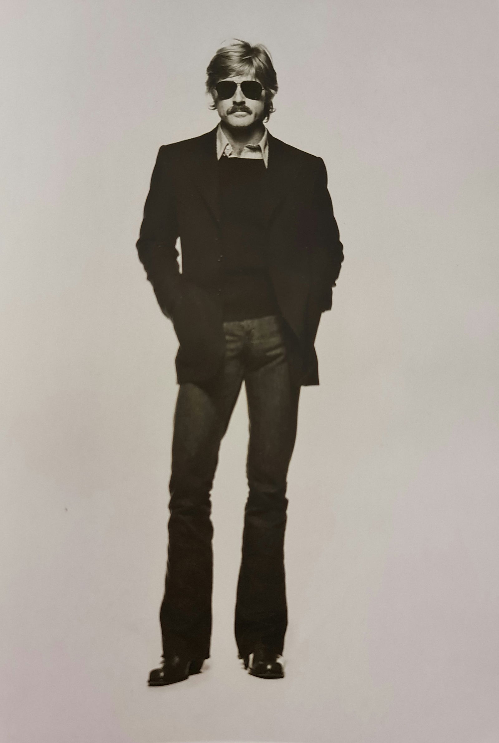 Terry O'Neill, Anonymous, London, 1976 (1 of 1)